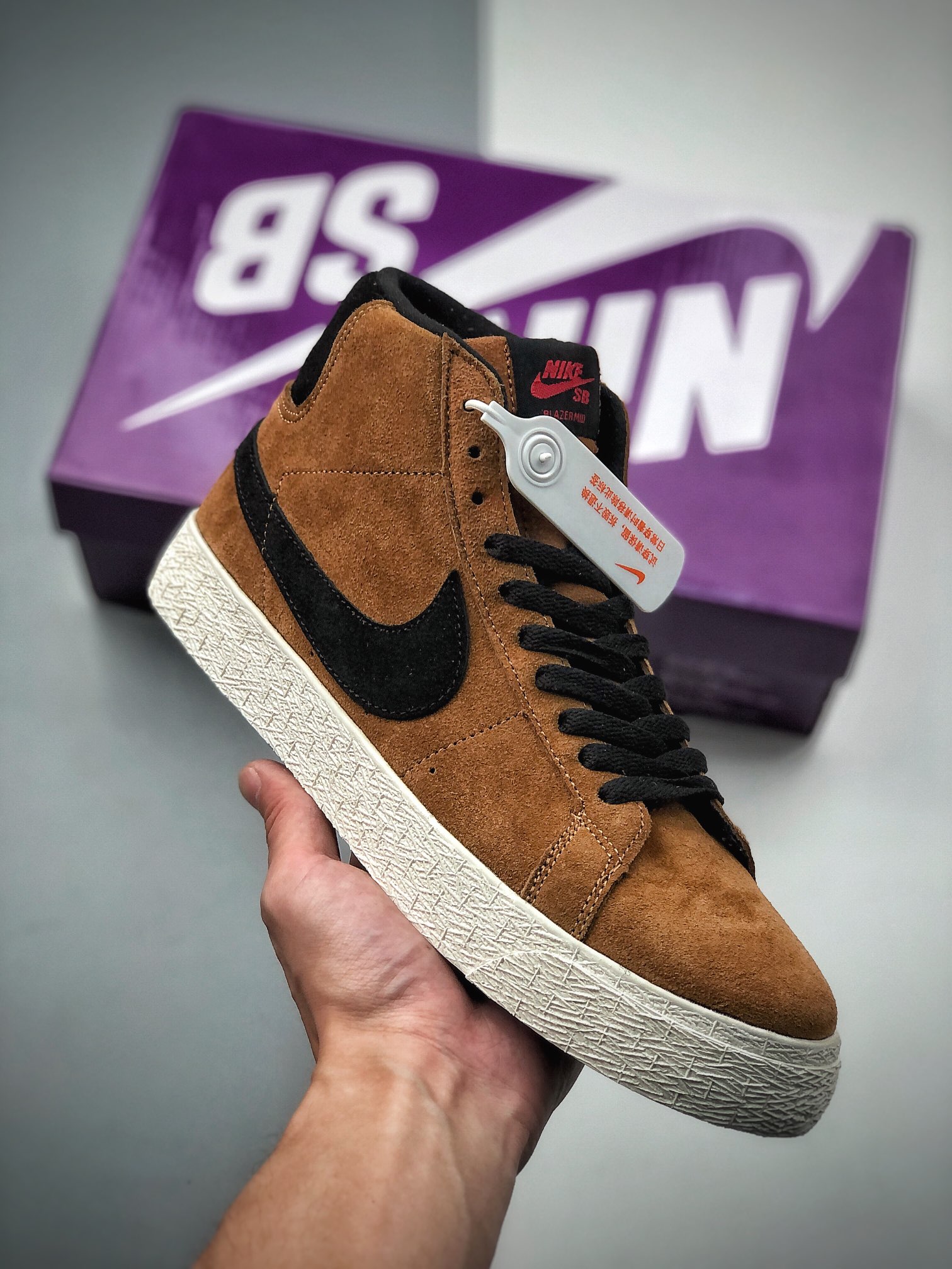180  Nike SB Blazer Mid 经典开拓者木屑纹中帮百搭休闲运动板鞋 864349-202