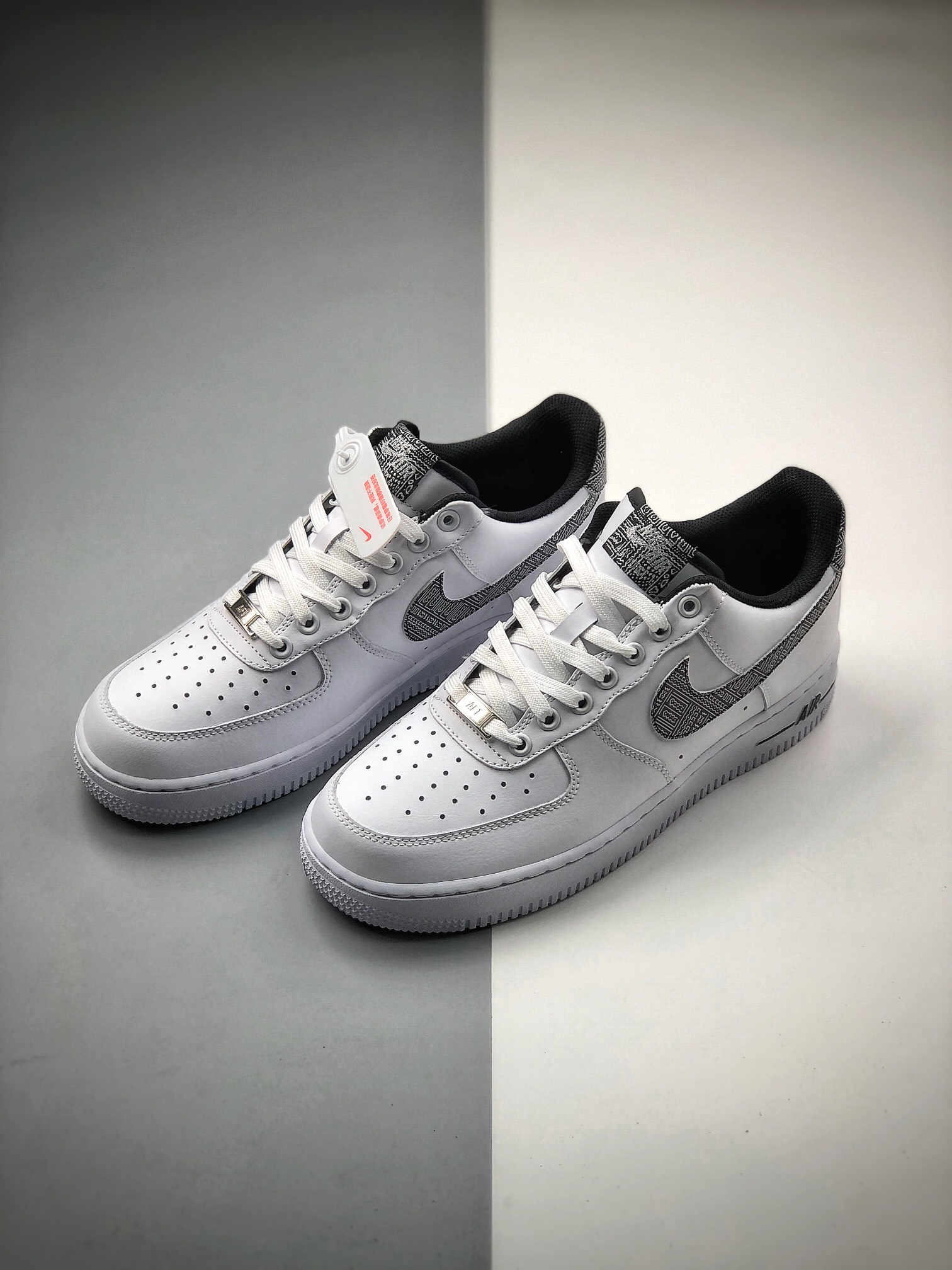 180  公司级Nike Air Force 1 “全白刺绣”  黑色碎花 空军一号CZ7933-100