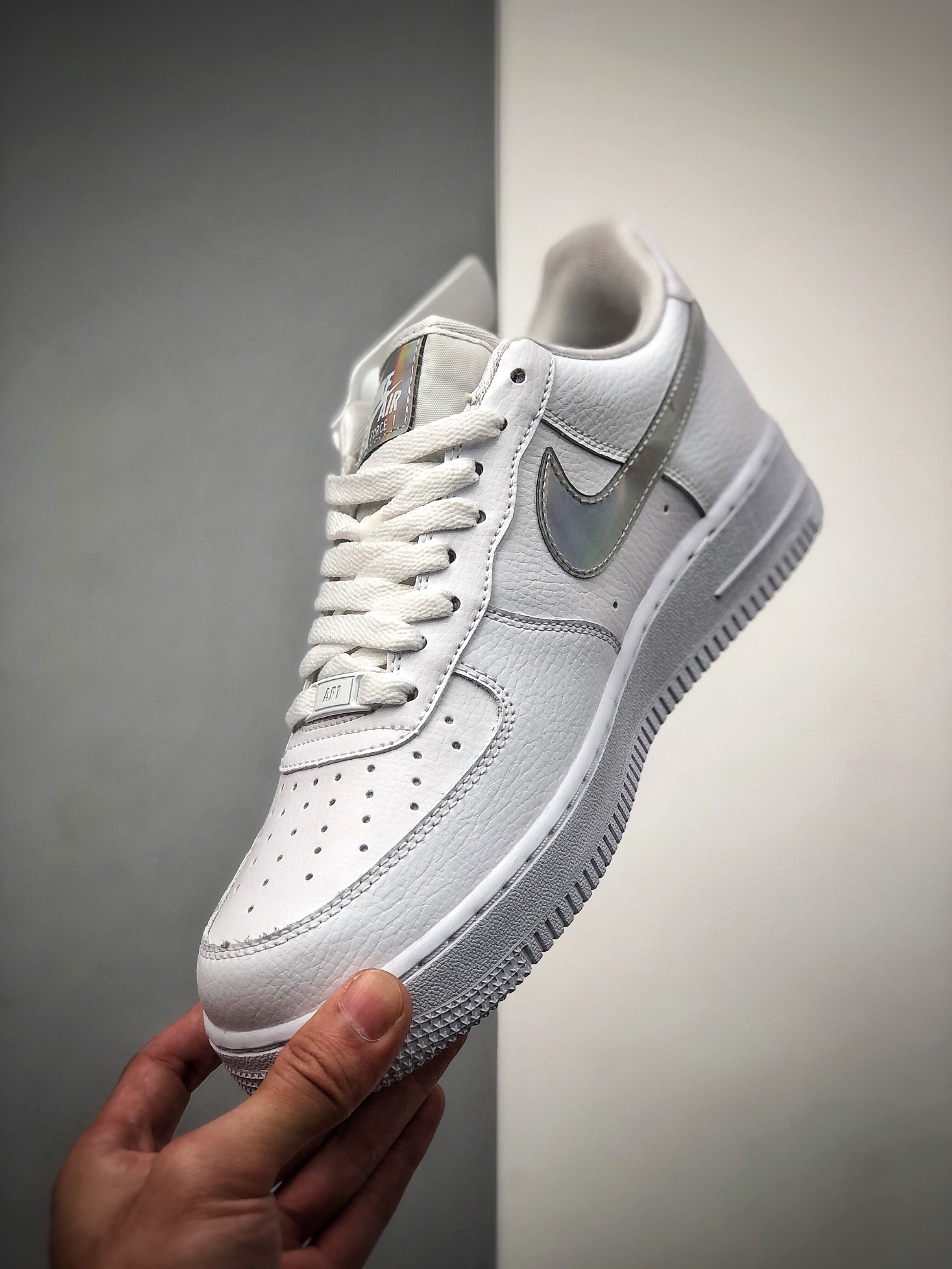 180  原厂级别 Air Force 1 Low 浅蓝镭射 官方同步发售CJ1646-400