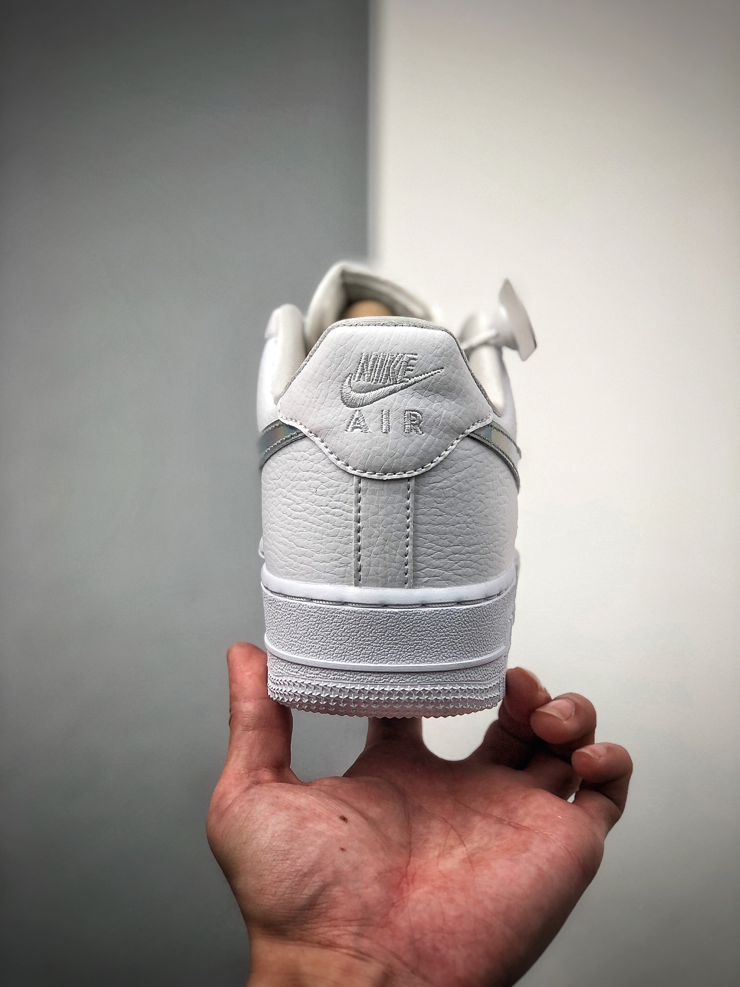 180  原厂级别 Air Force 1 Low 浅蓝镭射 官方同步发售CJ1646-400