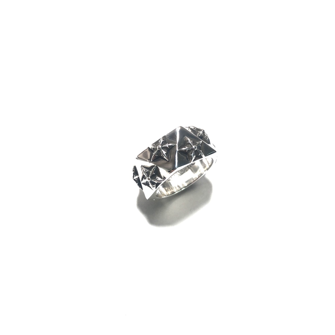 Chrome Hearts 开版 独家拍摄 （MZ）Chrome hearts 克罗心菱形五角星戒指