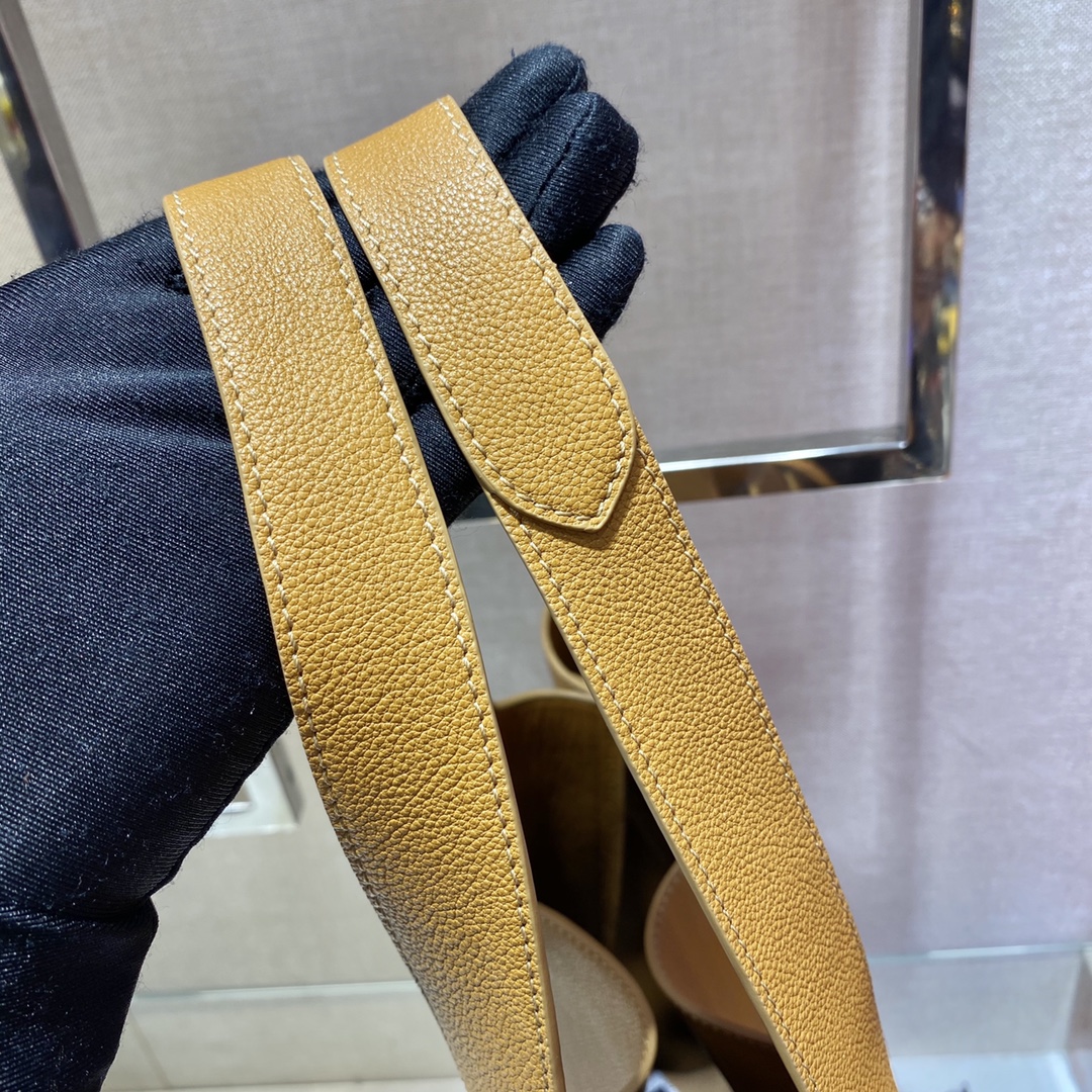 PRADA普拉达柔软鹿皮新款购物袋1BG339