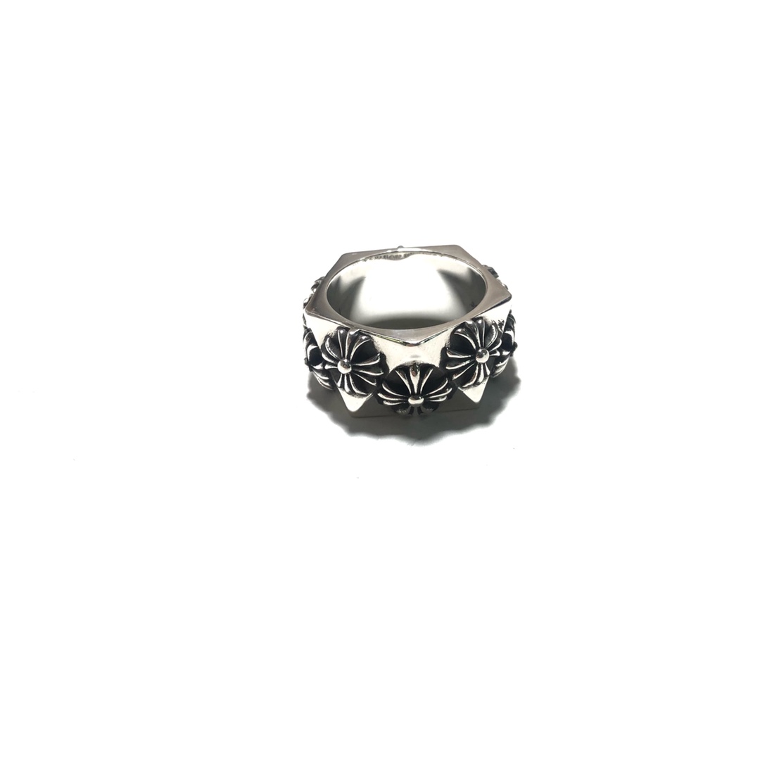 Chrome Hearts 开版 独家拍摄 （MZ）Chrome hearts 克罗心菱形十字戒指
