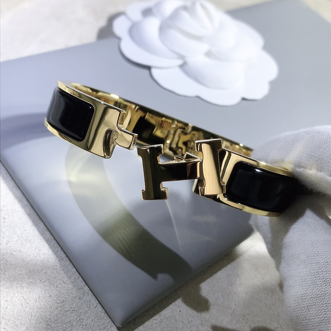 Hermes Jewelry Bracelet Black Gold Yellow Polishing