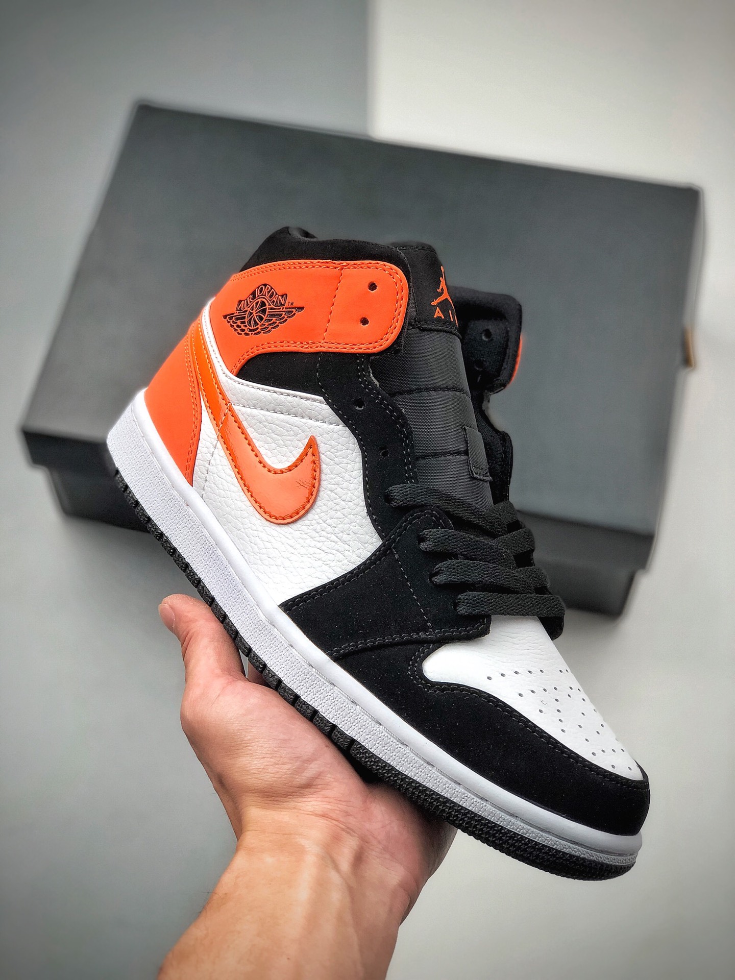 Air Jordan 1 Mid Shattered Backboard Rebound The whole shoe uses original top-layer leather, solid materials, meticulou…