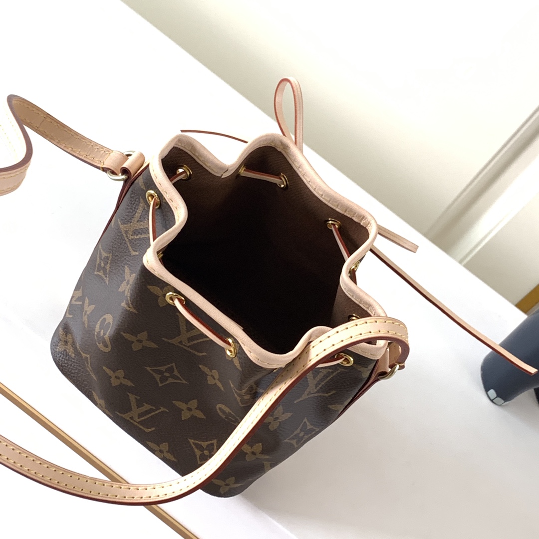 LOUIS VUITTON M41346 Bag