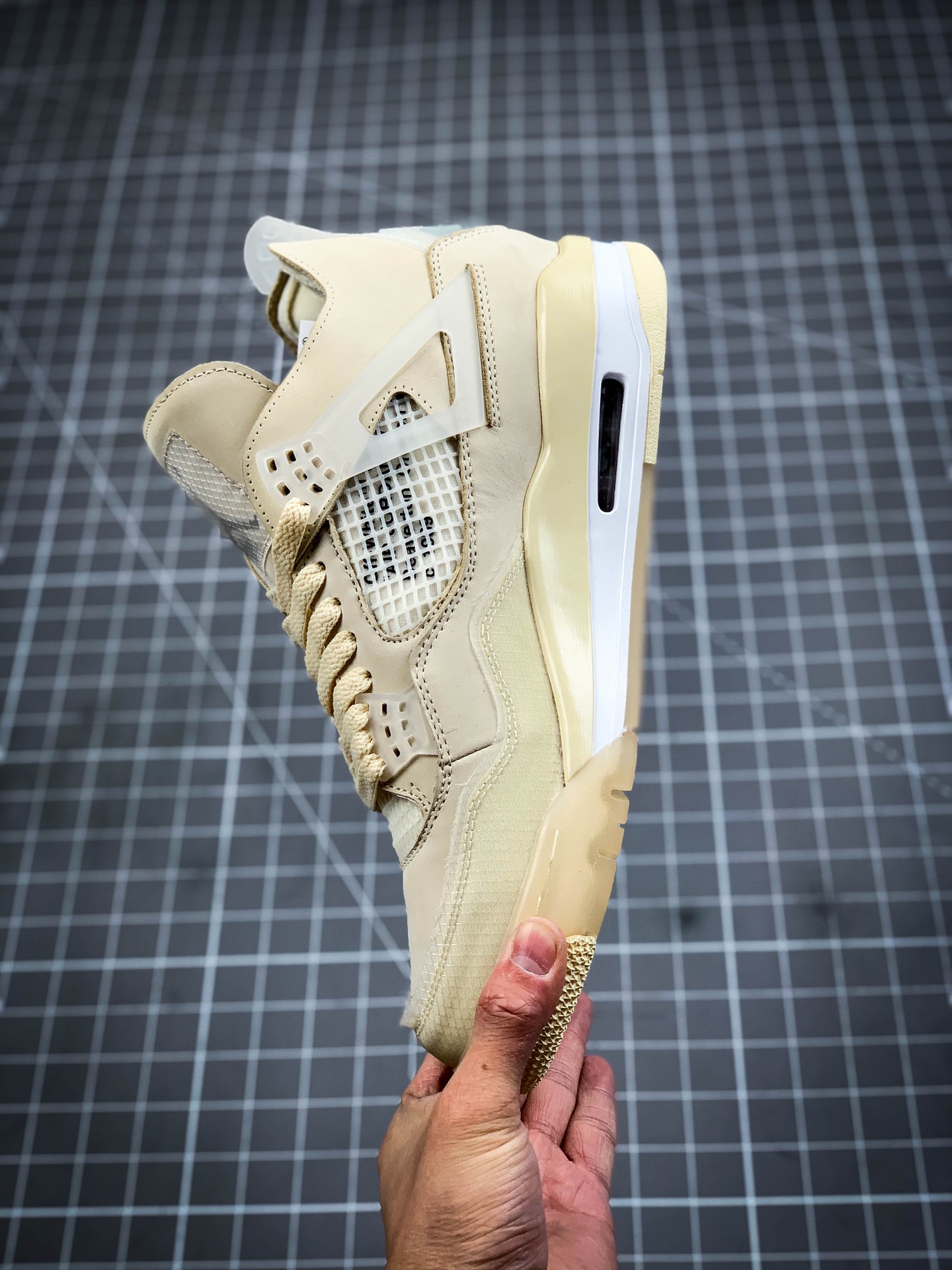480 乔丹/Air Jordan 乔4 AJ4 aj4 AJ4 乔丹4代OFF-WHITE x Air Jordan 4 SP WMNS  CV9388-100