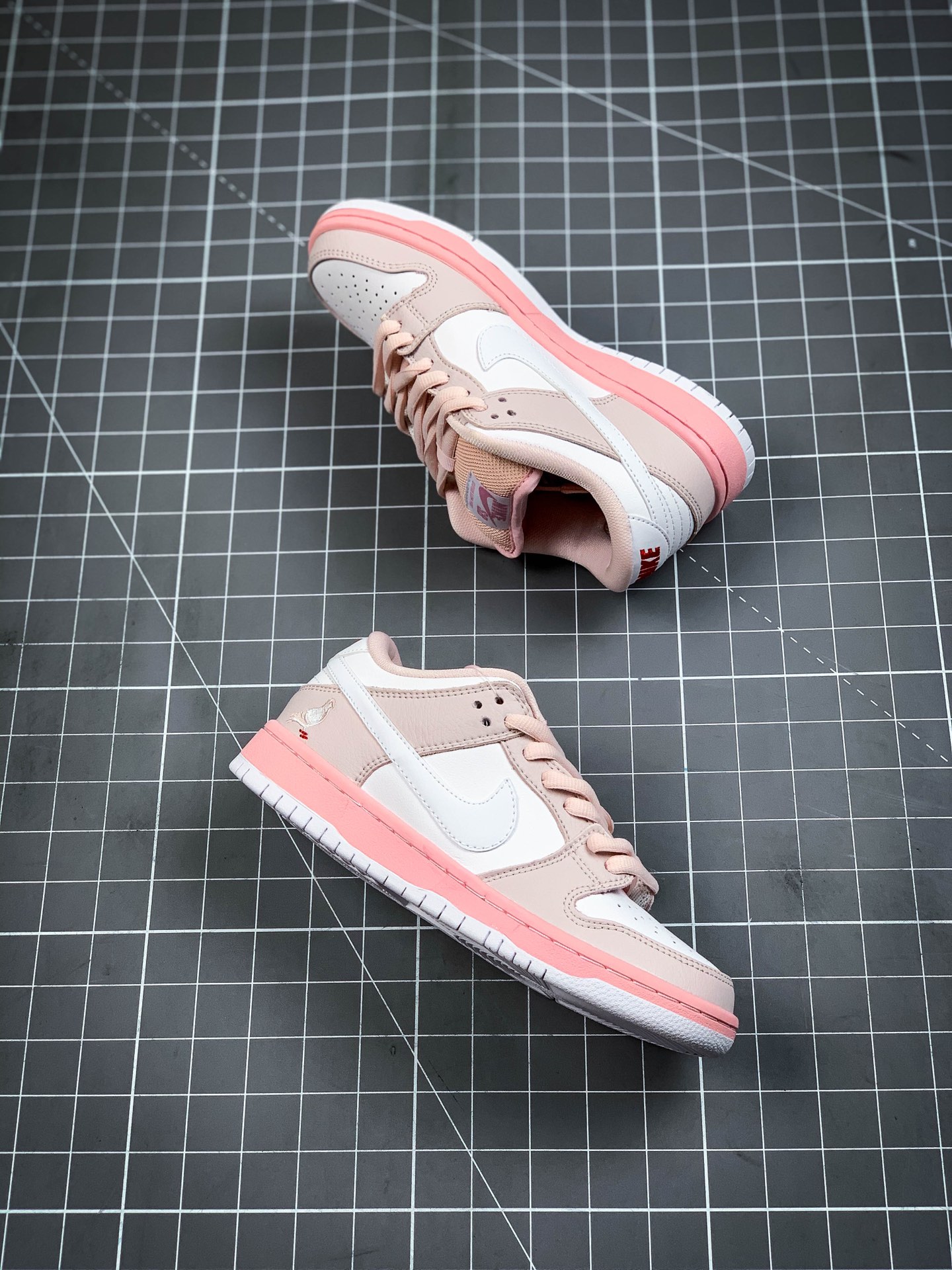220 NK SB Dunk Low 粉鸽子 国外定制版 公司级实拍首发 BV1310-012