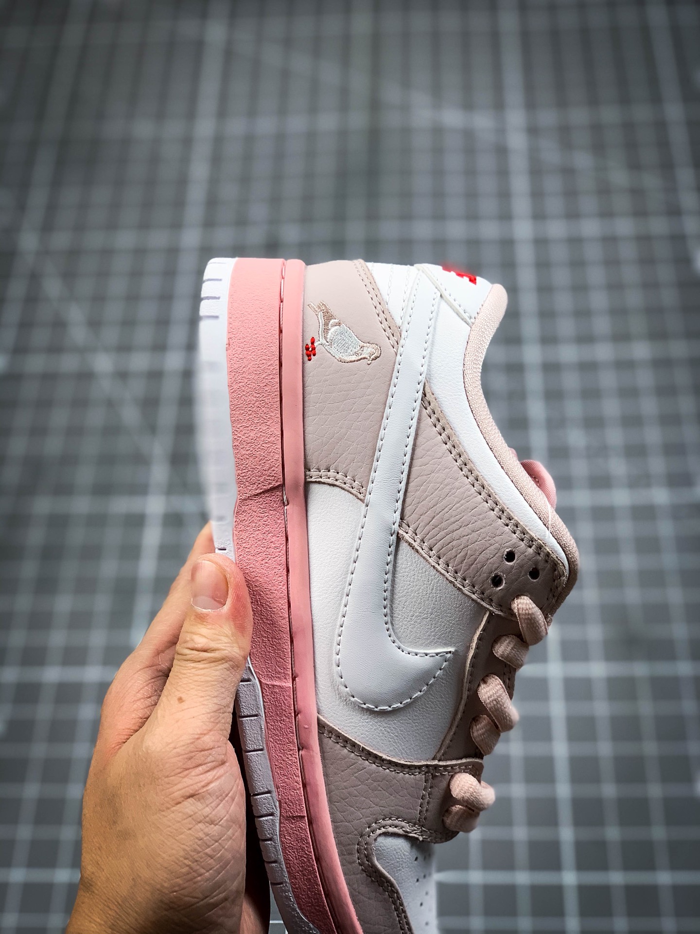 220 NK SB Dunk Low 粉鸽子 国外定制版 公司级实拍首发 BV1310-012