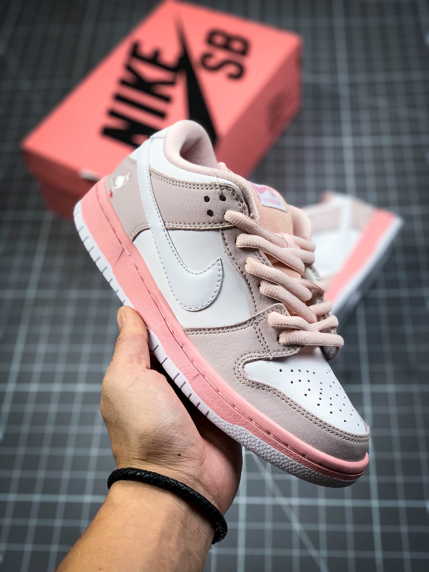 220 NK SB Dunk Low 粉鸽子 国外定制版 公司级实拍首发 BV1310-012