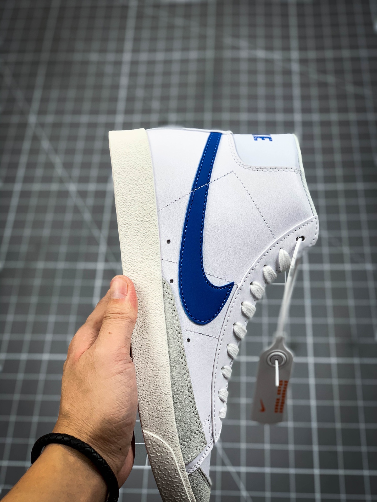 160 Nike Blazer Mid 77 Vintage 耐克 开拓者高帮休闲板鞋 BQ6806-103