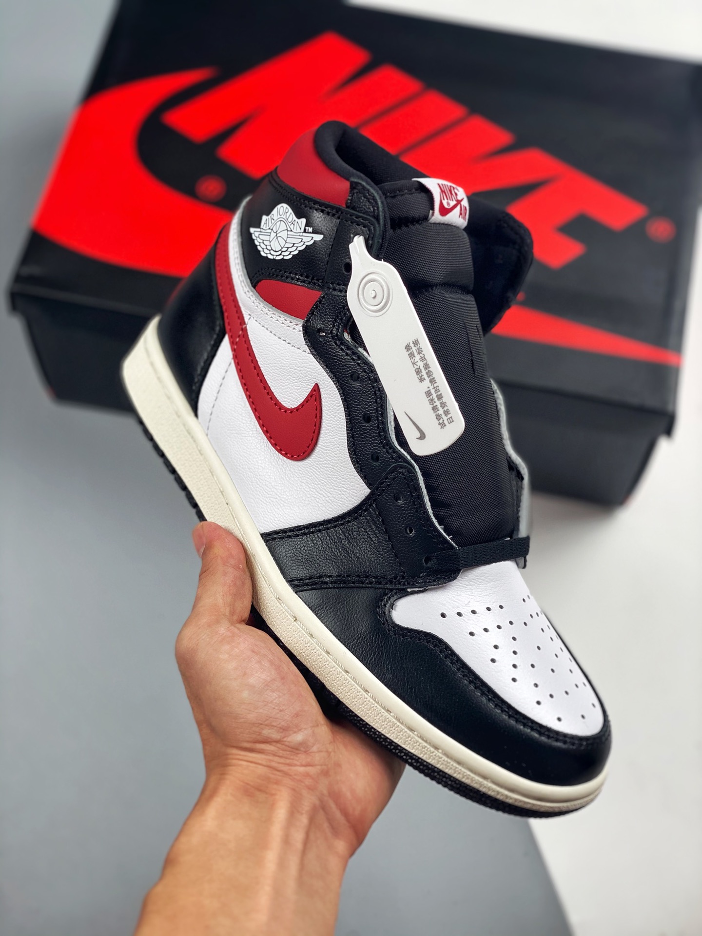 Air Jordan 1 ReTRO hagh og Black Shattered Backboard Item number: 555088 005 Newly developed, 98% match rate compared w…