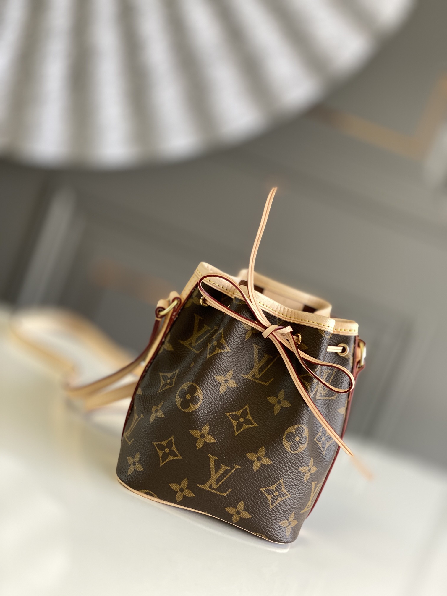 the Nano Noé bag radiates pure femininity and is the ideal choice for - Bag