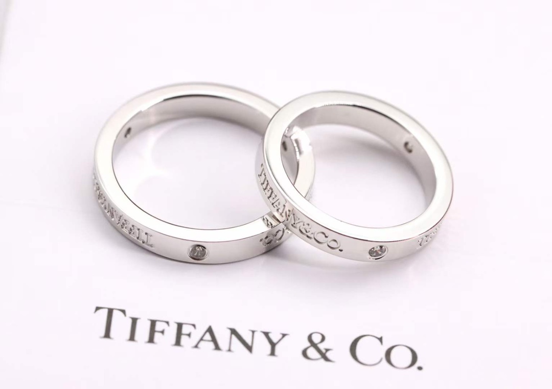 Tiffany & Co. Tiffany&Co.蒂芙尼三钻 情侣对戒 纯银
