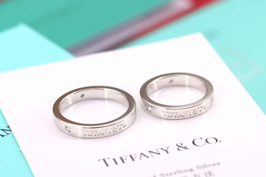 Tiffany & Co. Tiffany&Co.蒂芙尼三钻 情侣对戒 纯银
