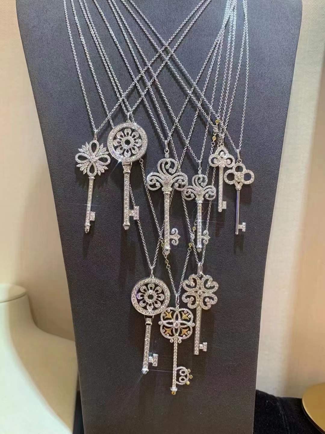 Tiffany & Co. 款蒂芙尼钥匙毛衣链