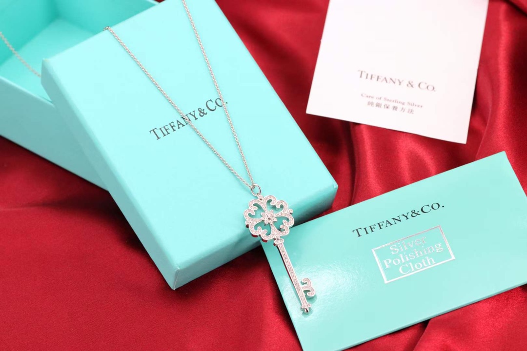 Tiffany & Co. Tiffany&Co. key 樱花钥匙毛衣项链