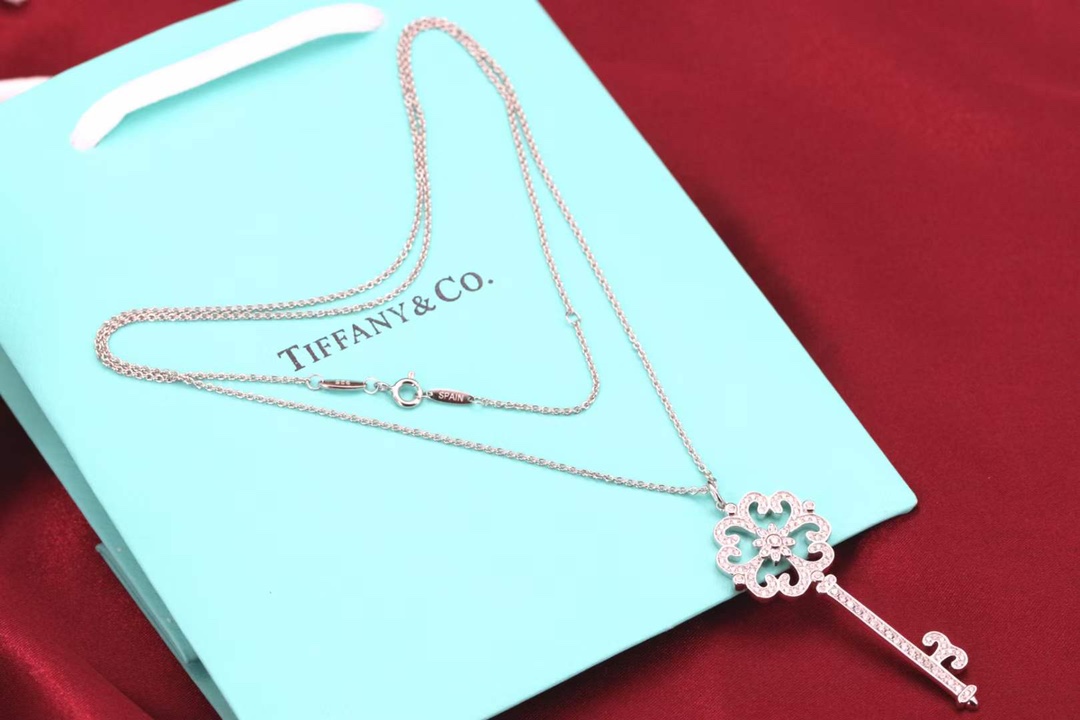 Tiffany & Co. Tiffany&Co. key 樱花钥匙毛衣项链