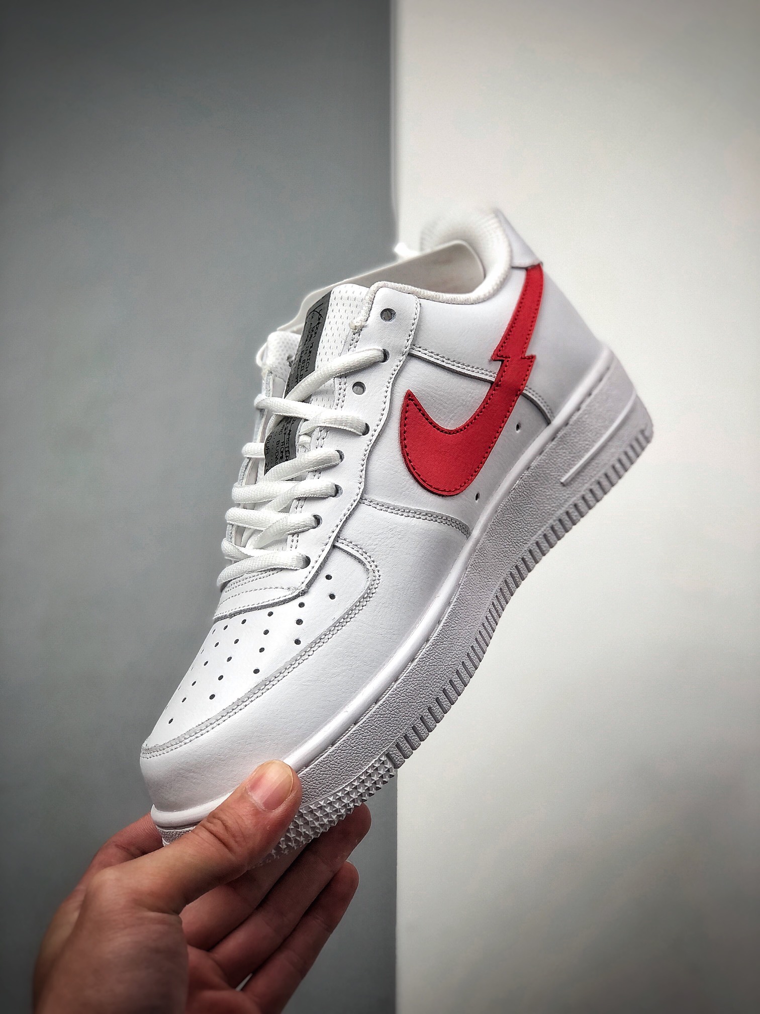 150 Nike 空军一号运动休闲板鞋CW7577-100