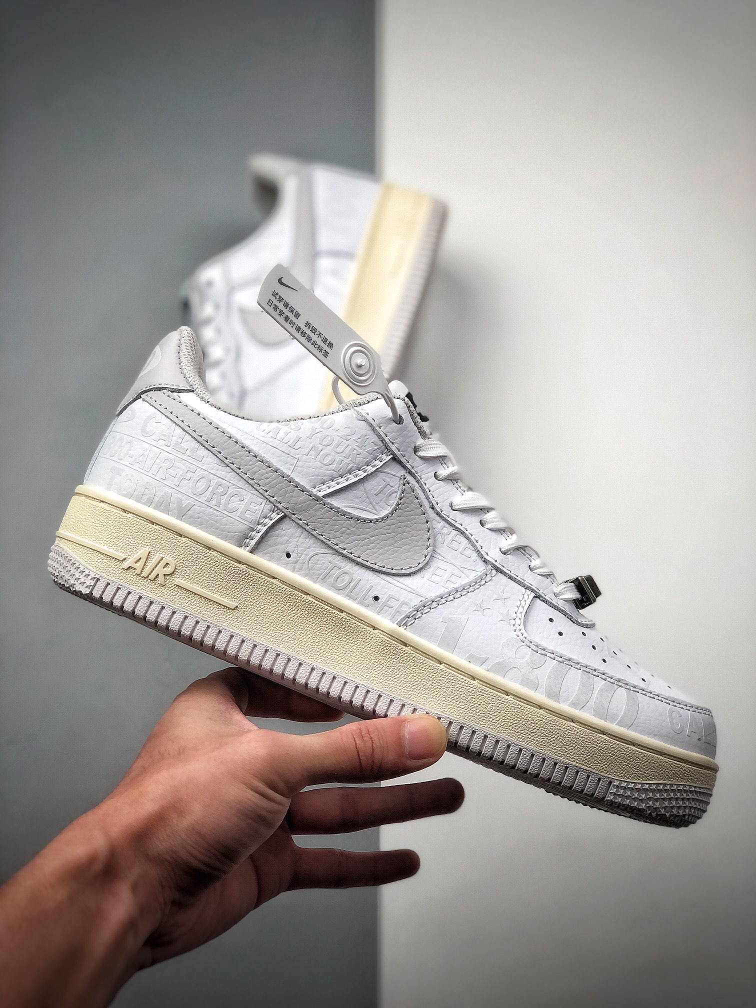 200 Nike 空军一号运动休闲板鞋 CJ1631-100