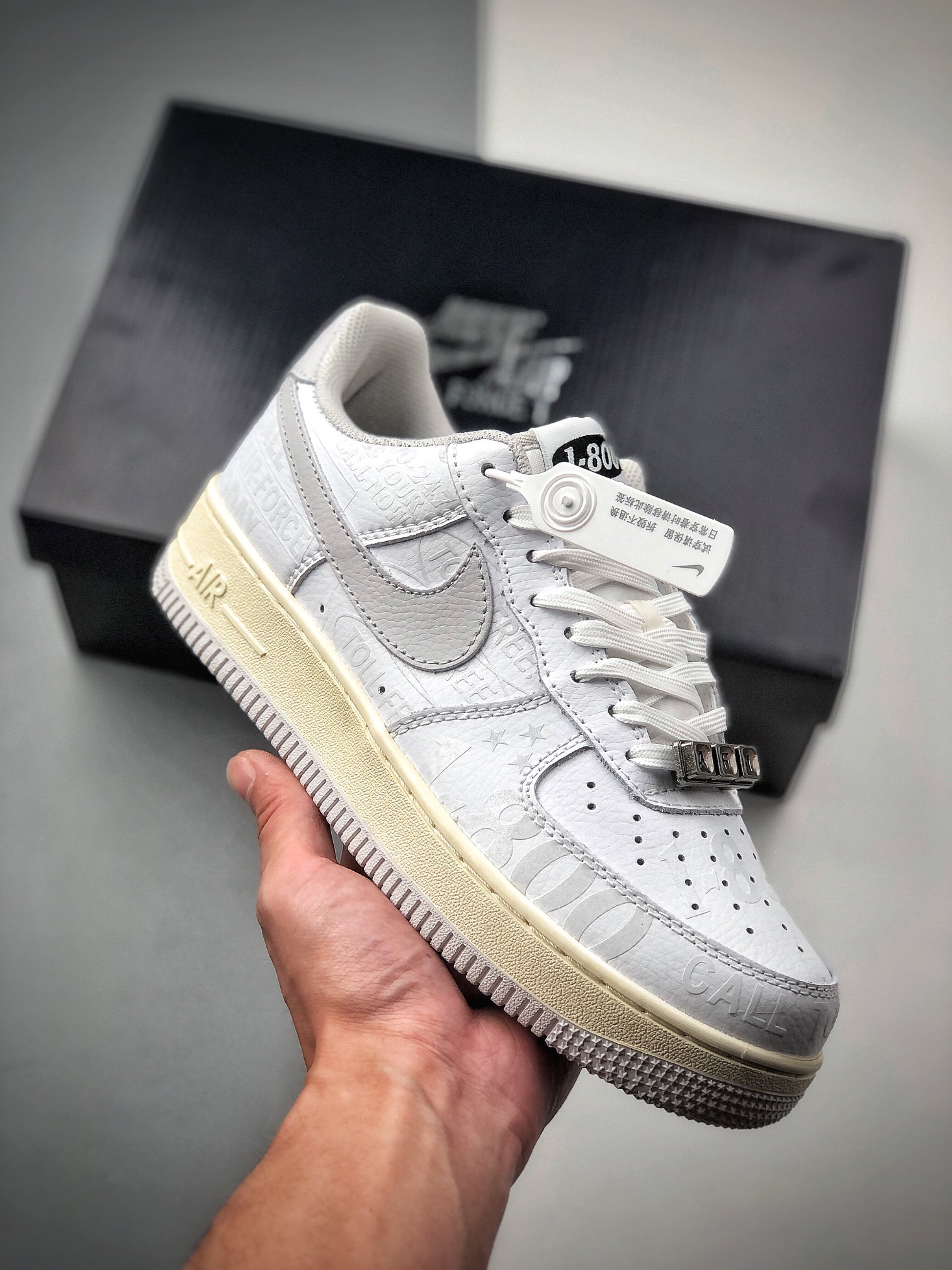 200 Nike 空军一号运动休闲板鞋 CJ1631-100