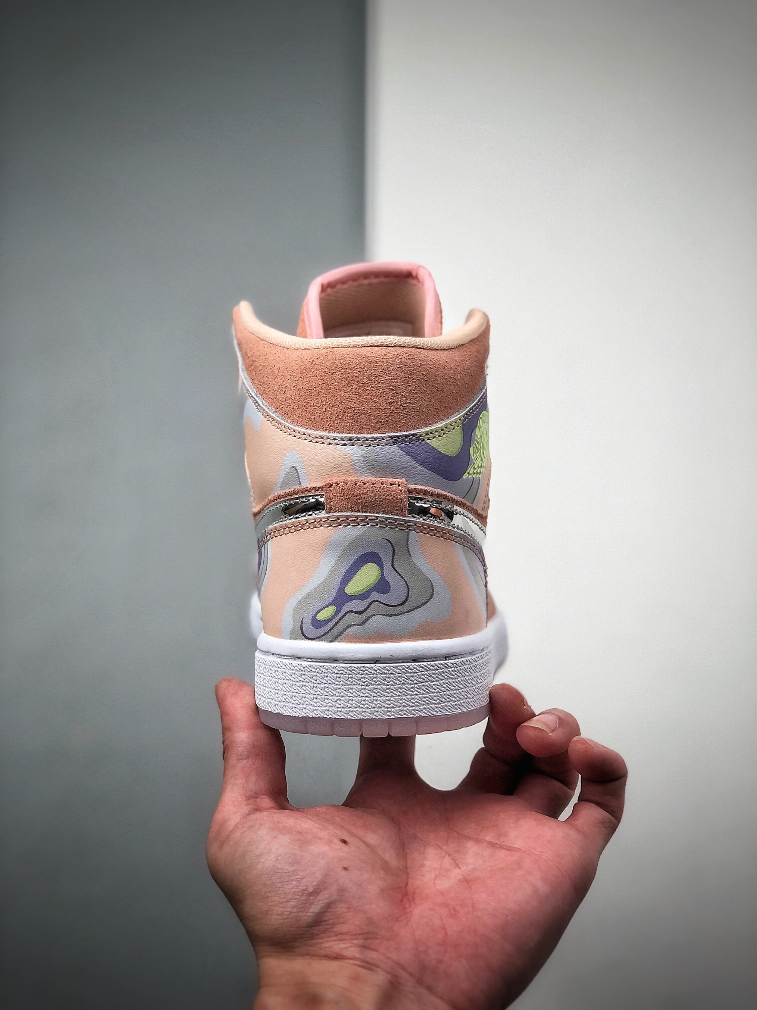 240  Air Jordan 1 Mid白银紫中帮AJ1 乔丹1代 aj1 乔1 中邦Air Jordan 1 CW6008-600