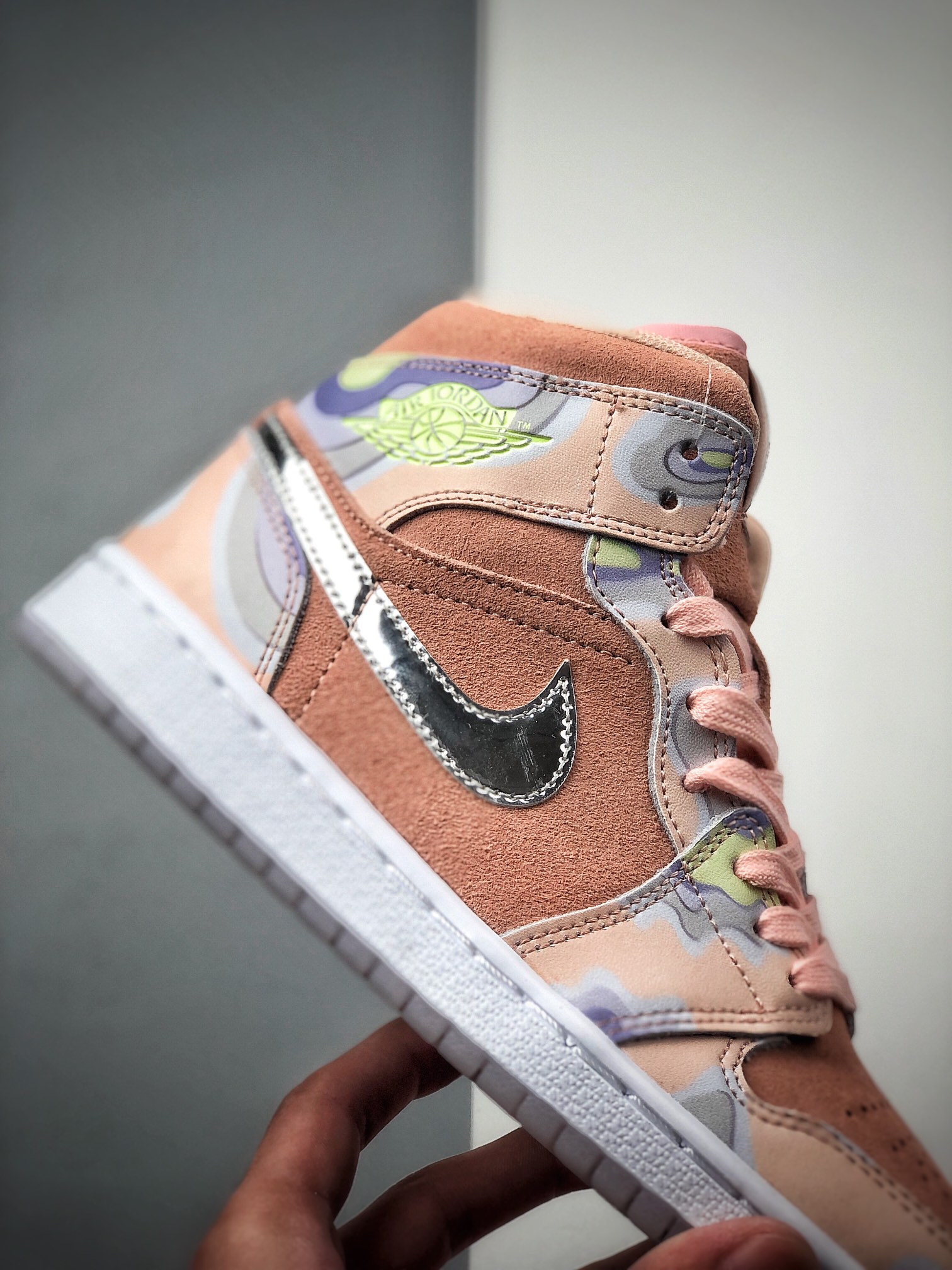 240  Air Jordan 1 Mid白银紫中帮AJ1 乔丹1代 aj1 乔1 中邦Air Jordan 1 CW6008-600