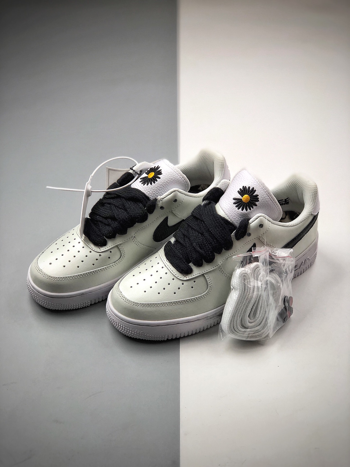 240 PEACEMINUSONE x Nike Air Force 1 '07 Low ”白黑”空军低帮经典百搭休闲运动板鞋DD3223-100