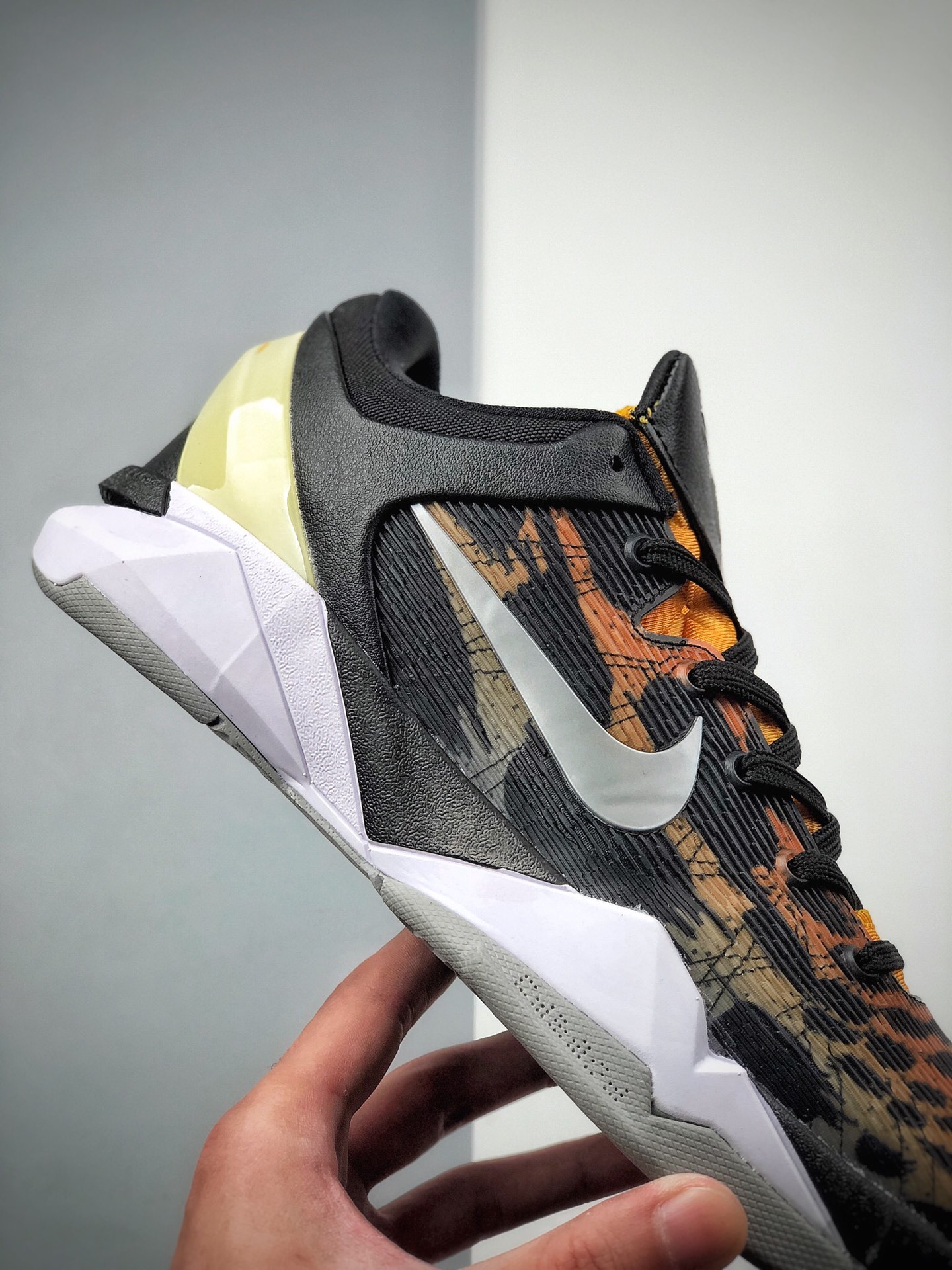 260  Nike Zoom Kobe VII visibility  Cloak 科比7代复刻实战运动低帮文化篮球鞋488371-800