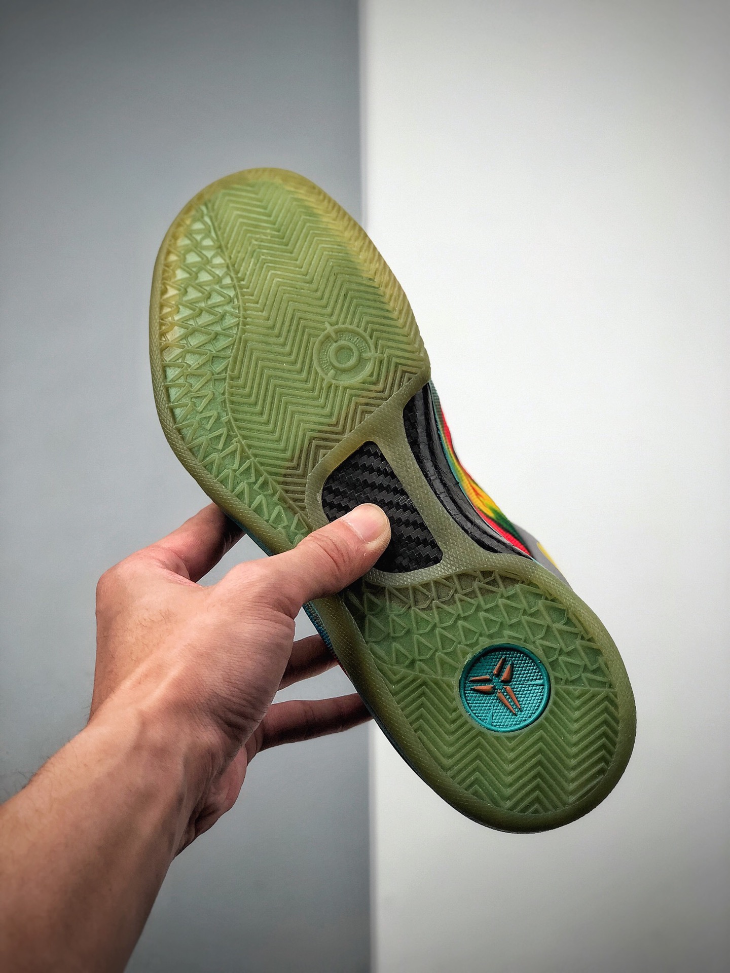 260  Nike Kobe 8 System 科比8代复刻实战运动低帮文化篮球鞋555286-002