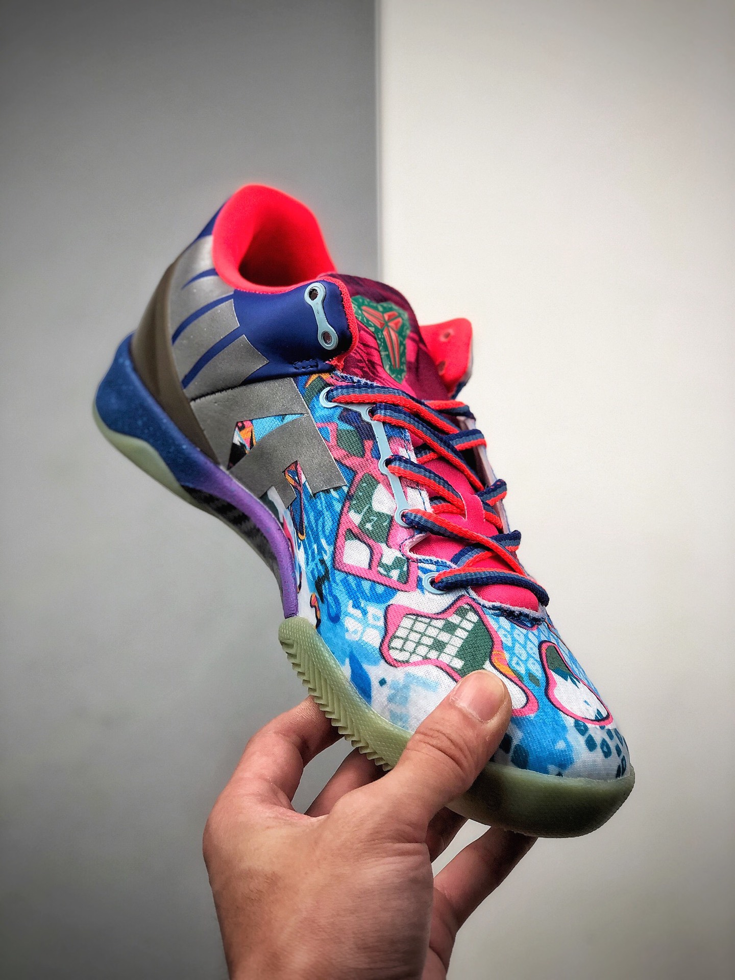 260  公司品质 耐克NIKE Kobe 8 SYSTEM PP  实战篮球鞋运动鞋 635438-800