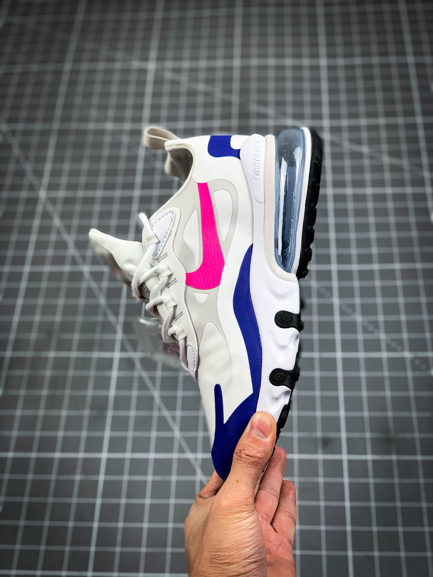 200 Nike Max 270 React 混合科技半掌气垫 CU7833-101