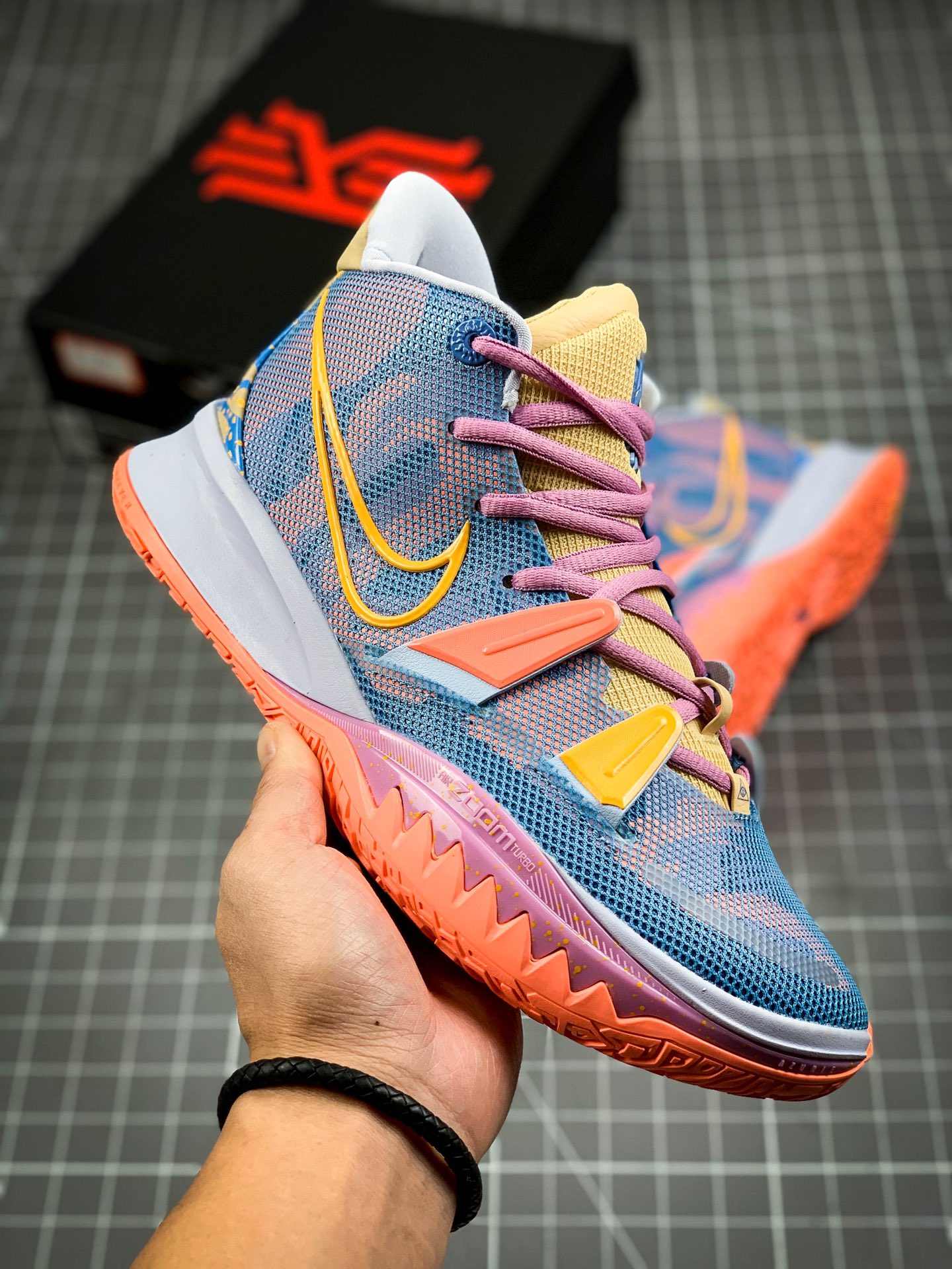 220 耐克Nike Kyrie 7 Pre Heat 欧文7时尚休闲运动篮球鞋搭载Air Zoom Turbo气垫DC0588