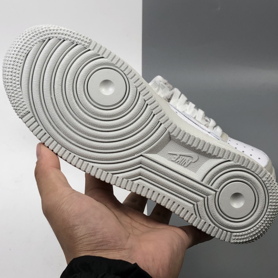 200 NK Air Force 1 Low 空军一号经典低帮百搭休闲运动板鞋 DC1165-001