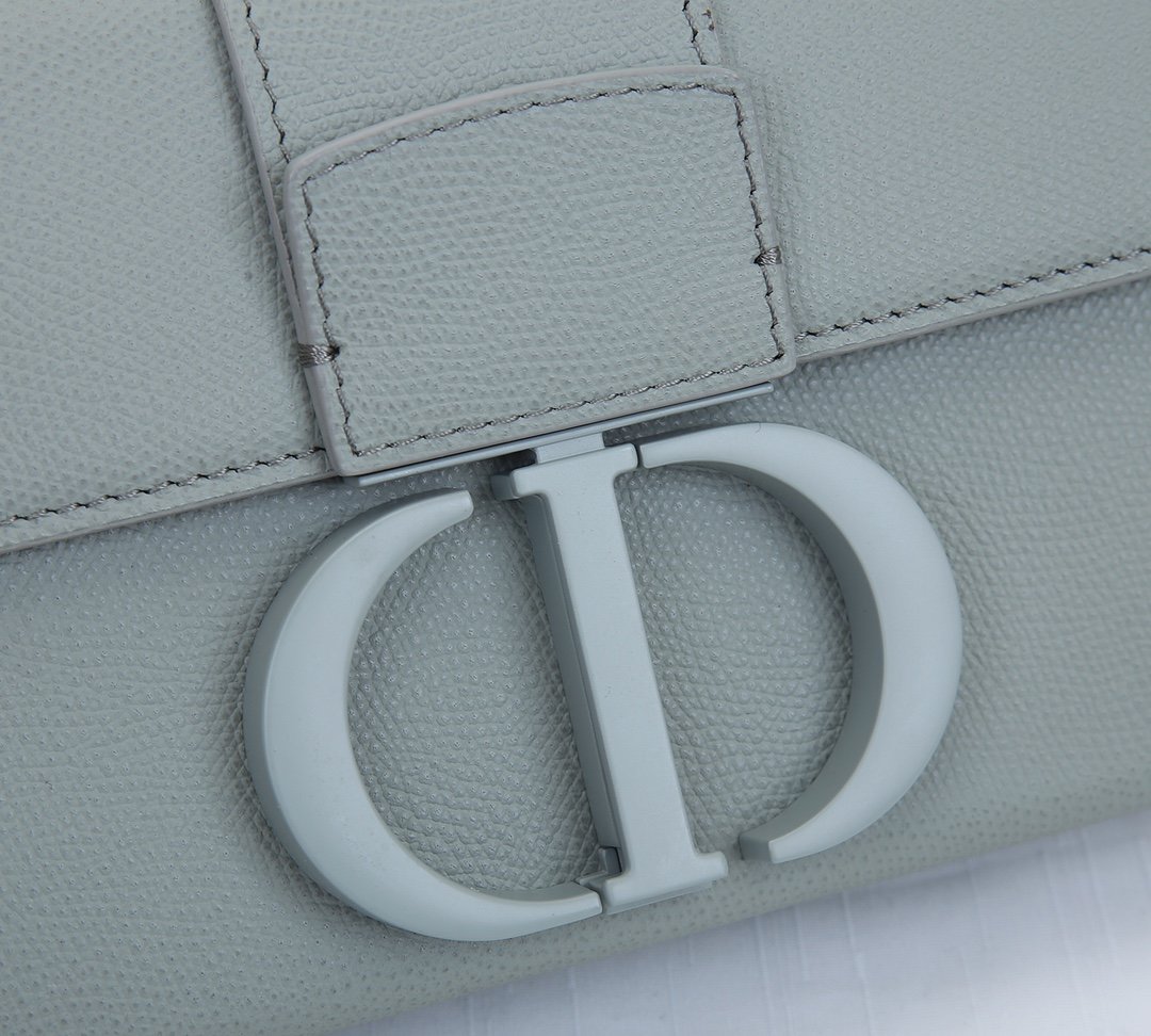 迪奥Dior顶级进口原厂牛皮蒙田盒子包Di0r30Montaigne迷你号重磅款手掌纹蒙田包灵感来自Di