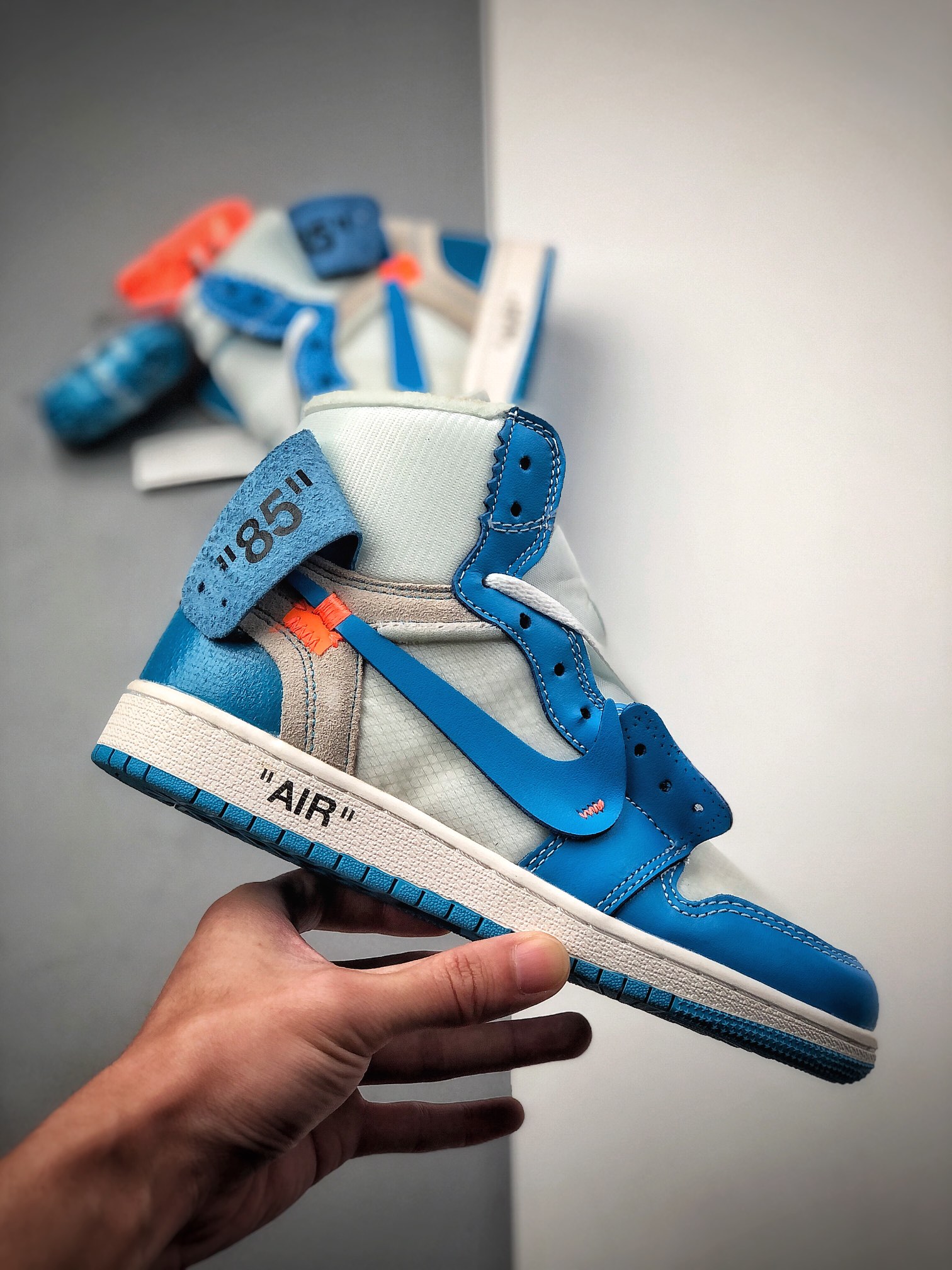 300  Air Jordan 1 X OFF-WHITE 高帮 北卡蓝联名 AJ1 乔丹1代 AQ0818-148