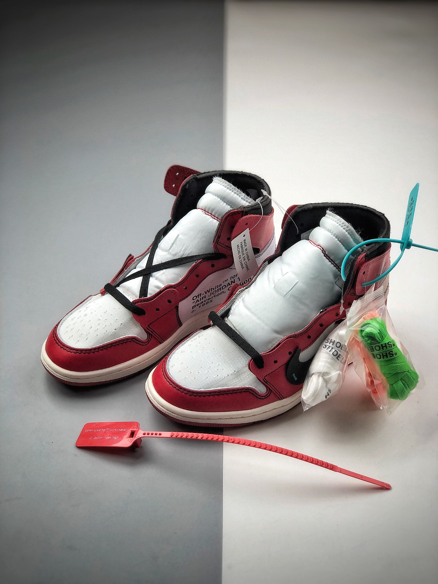 300  Air Jordan 1 X OFF-WHITE 高帮 白红联名 AJ1 乔丹1代 AA3834-101