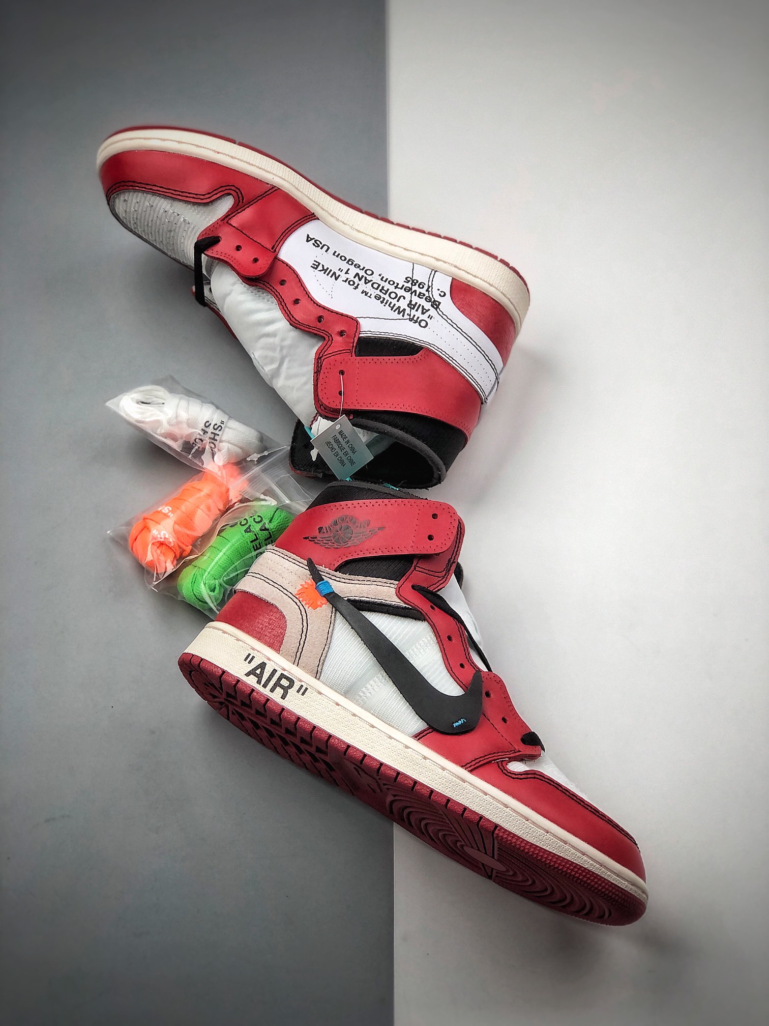 300  Air Jordan 1 X OFF-WHITE 高帮 白红联名 AJ1 乔丹1代 AA3834-101