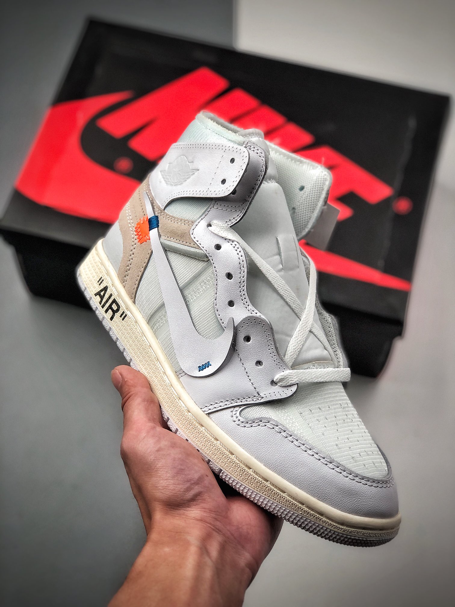 300  Air Jordan 1 X OFF-WHITE 高帮 白联名 AJ1 乔丹1代AQ0818-100