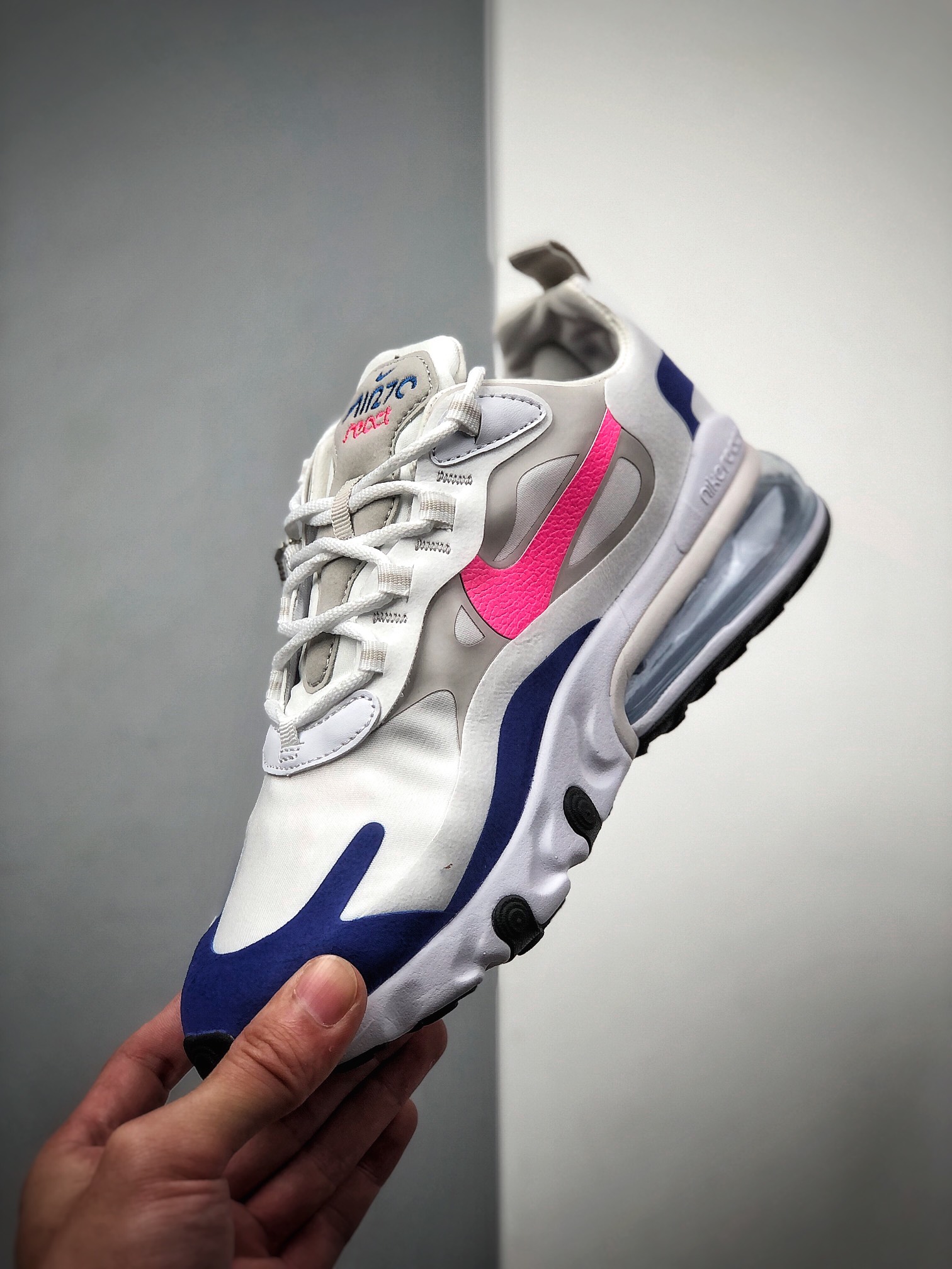 200 耐克Nike Wmns Air Max 270 React ”White/Light Blue”270瑞亚赛车系列后半掌气垫百搭运动慢跑鞋