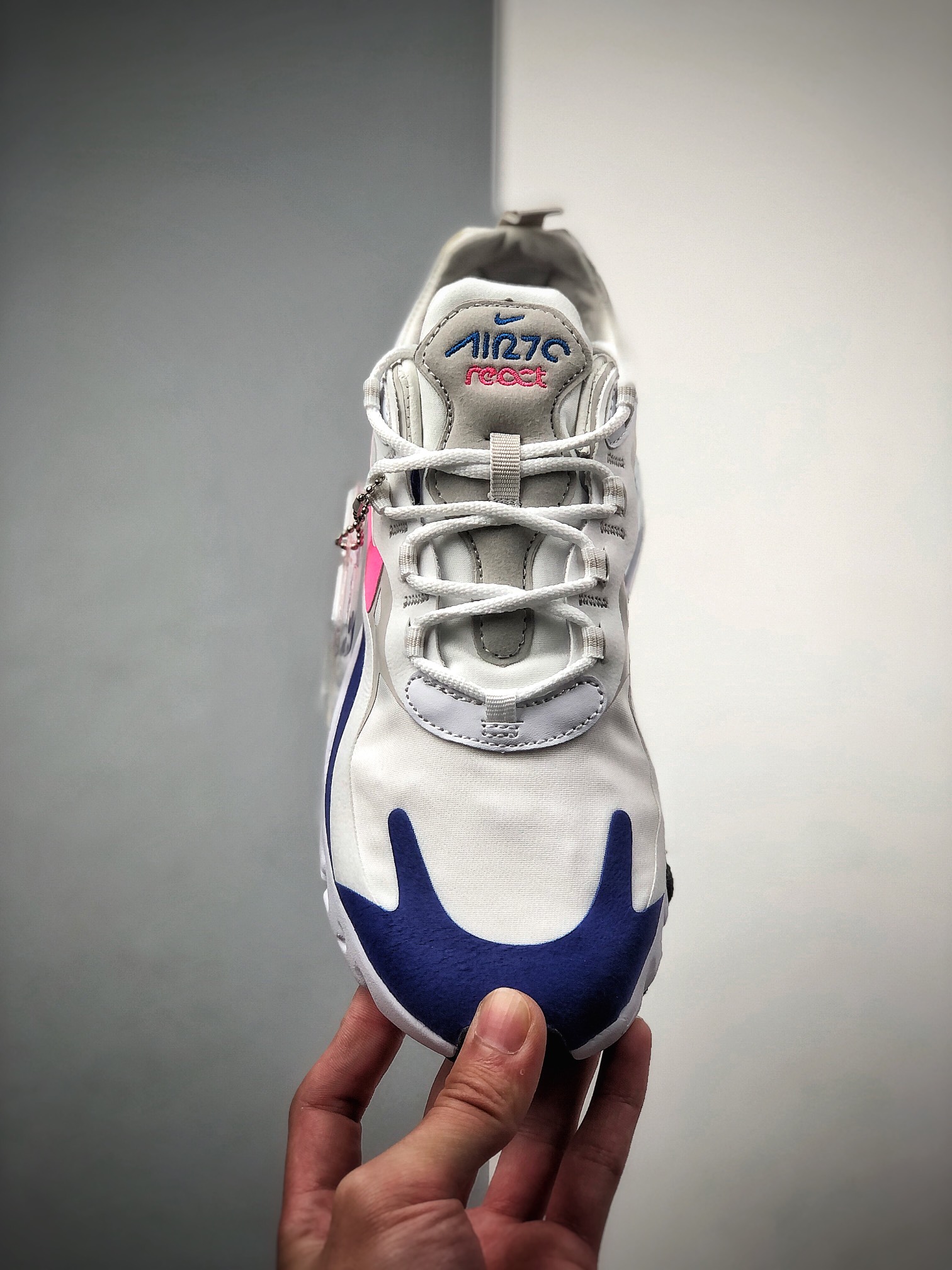 200 耐克Nike Wmns Air Max 270 React ”White/Light Blue”270瑞亚赛车系列后半掌气垫百搭运动慢跑鞋