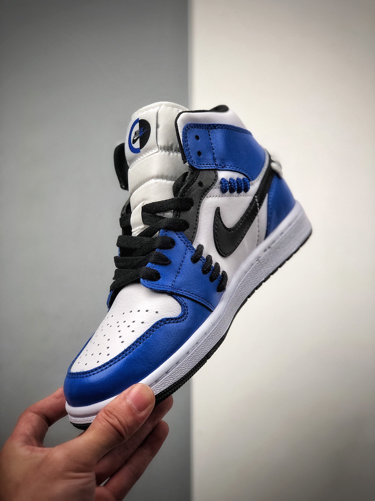 240  Air Jordan 1 Mid AJ1乔1中帮文化篮球鞋 CV0152-401