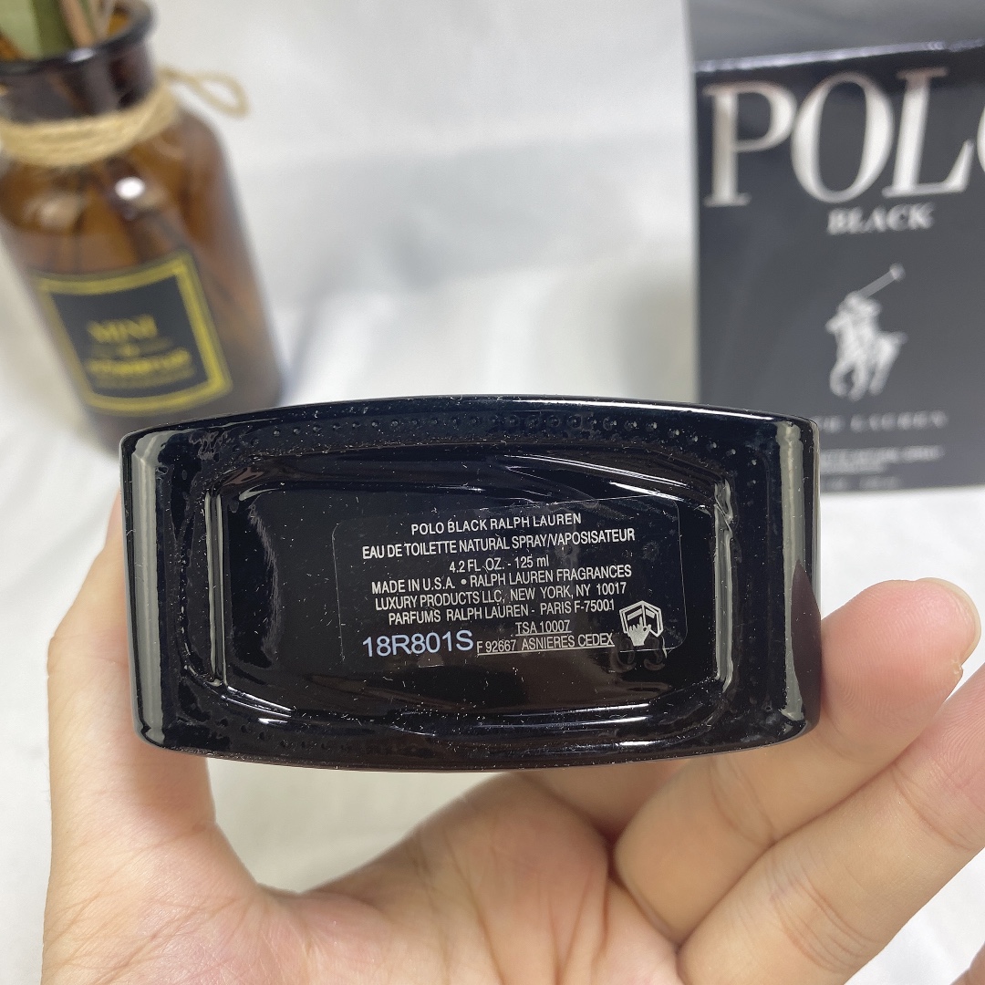 Ralph Lauren Polo Black Eau de Toilette for Men - 4.2 oz 5 i1606319964 8030 3