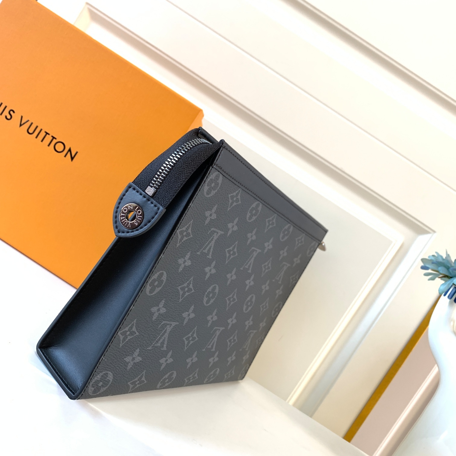 [ ] M61692 Monogram Eclipse. Crafted from French Grade-A leather with ex - Bag 2
