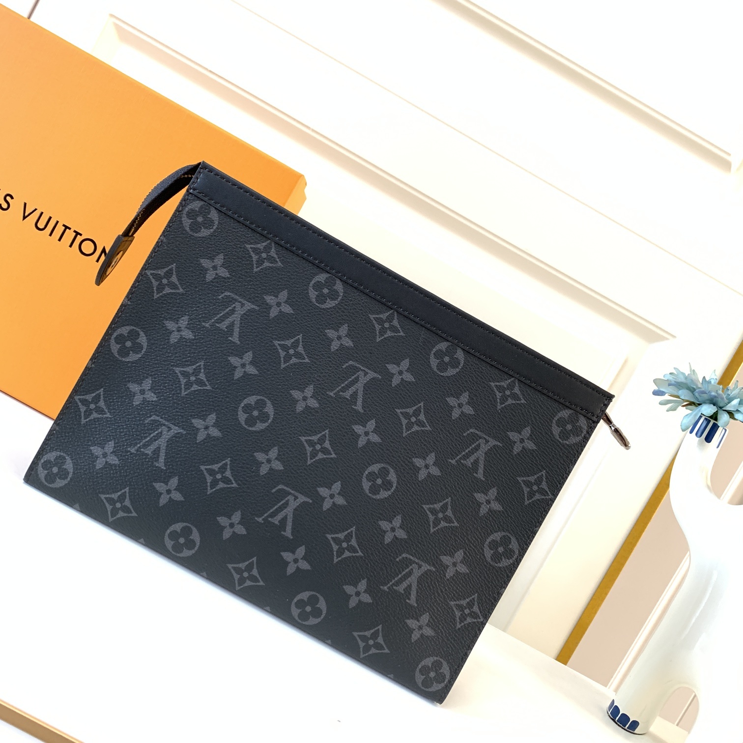[ ] M61692 Monogram Eclipse. Crafted from French Grade-A leather with ex - Bag 3