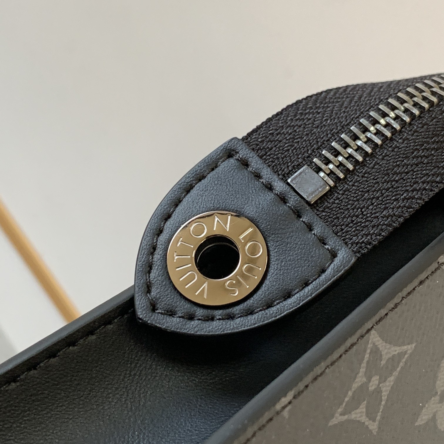 [ ] M61692 Monogram Eclipse. Crafted from French Grade-A leather with ex - Bag 6