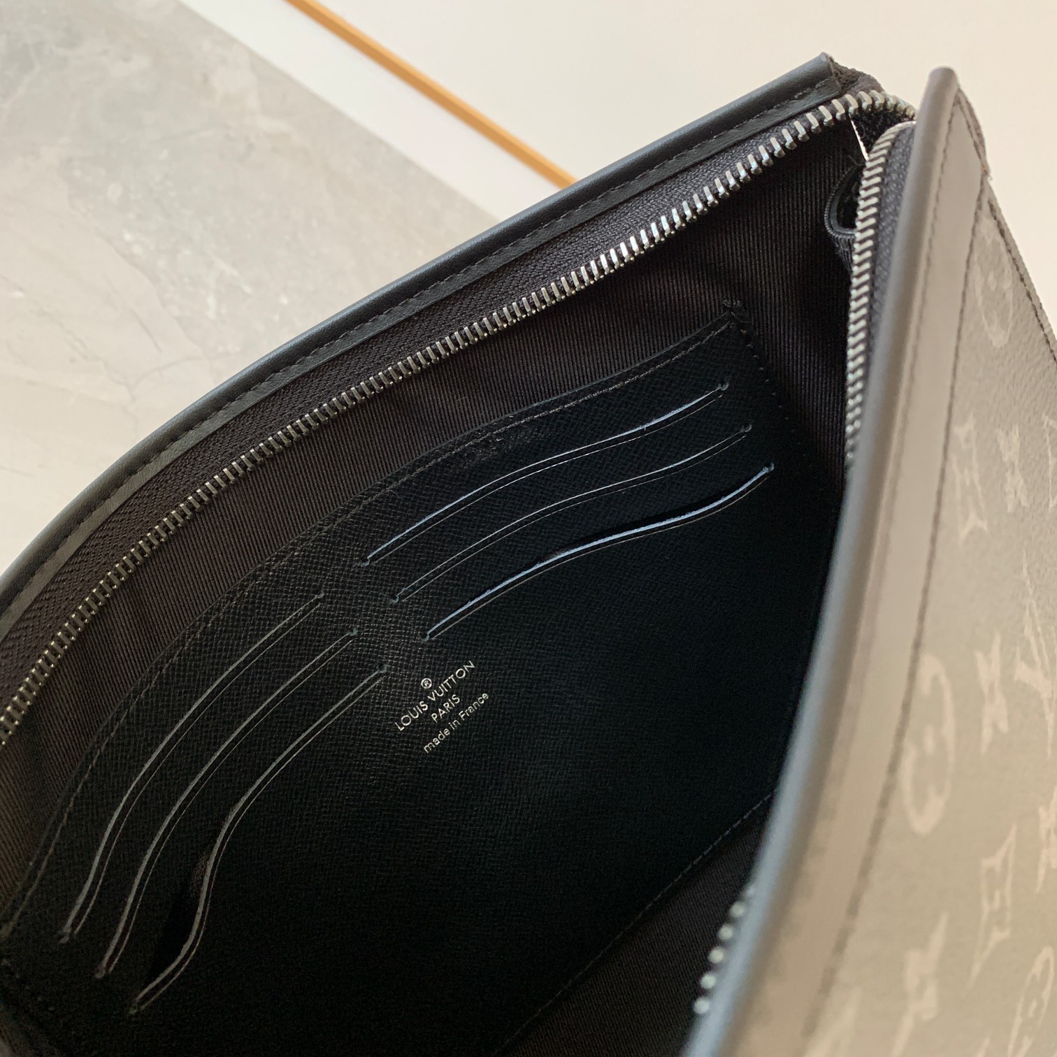 [ ] M61692 Monogram Eclipse. Crafted from French Grade-A leather with ex - Bag 8
