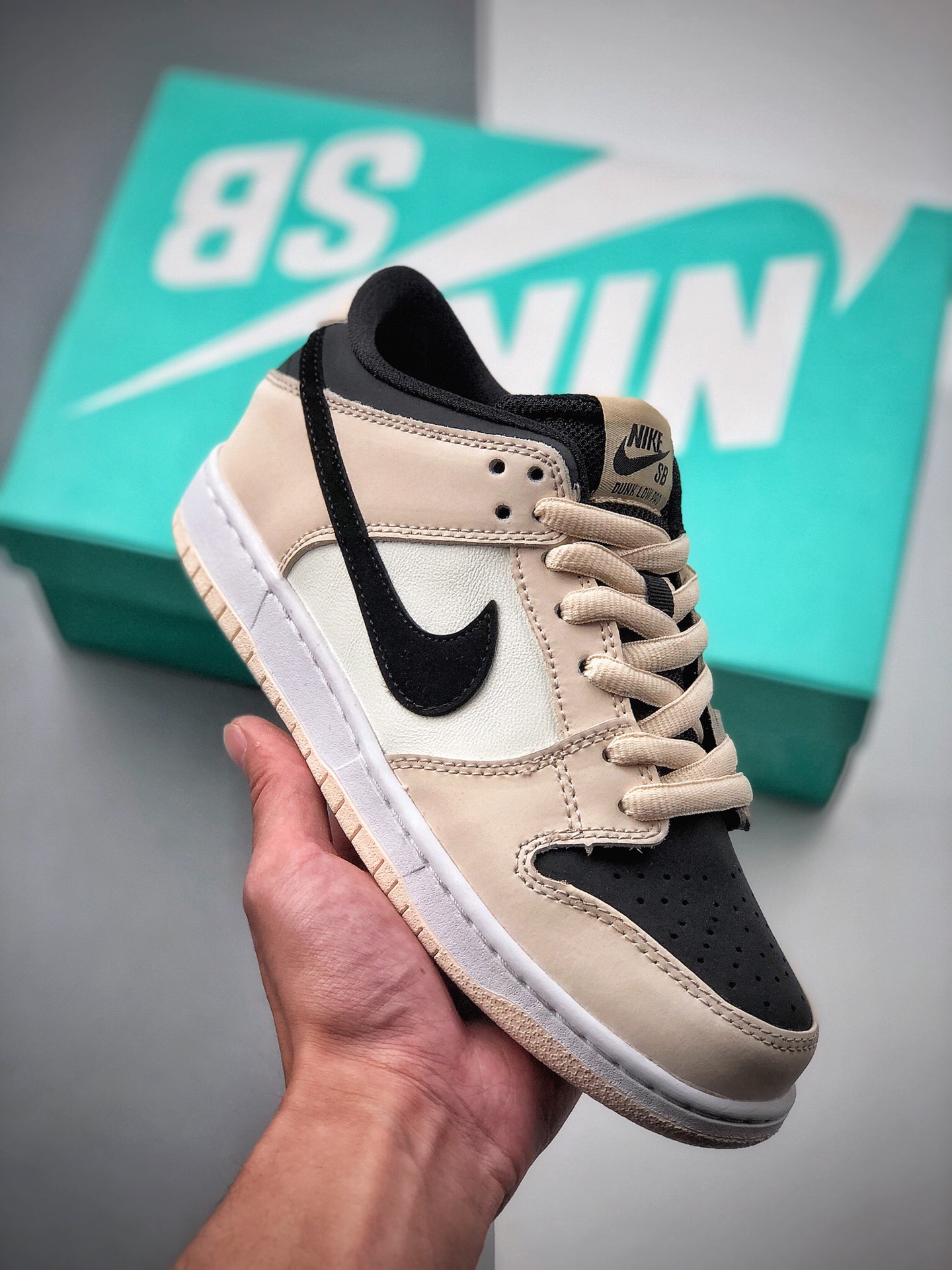 Nike Wmns Dunk Low Zapatillas de skate transpirables para ocio Número de producto 854866 800 Tallas 39 40 40.5 41 42 42…