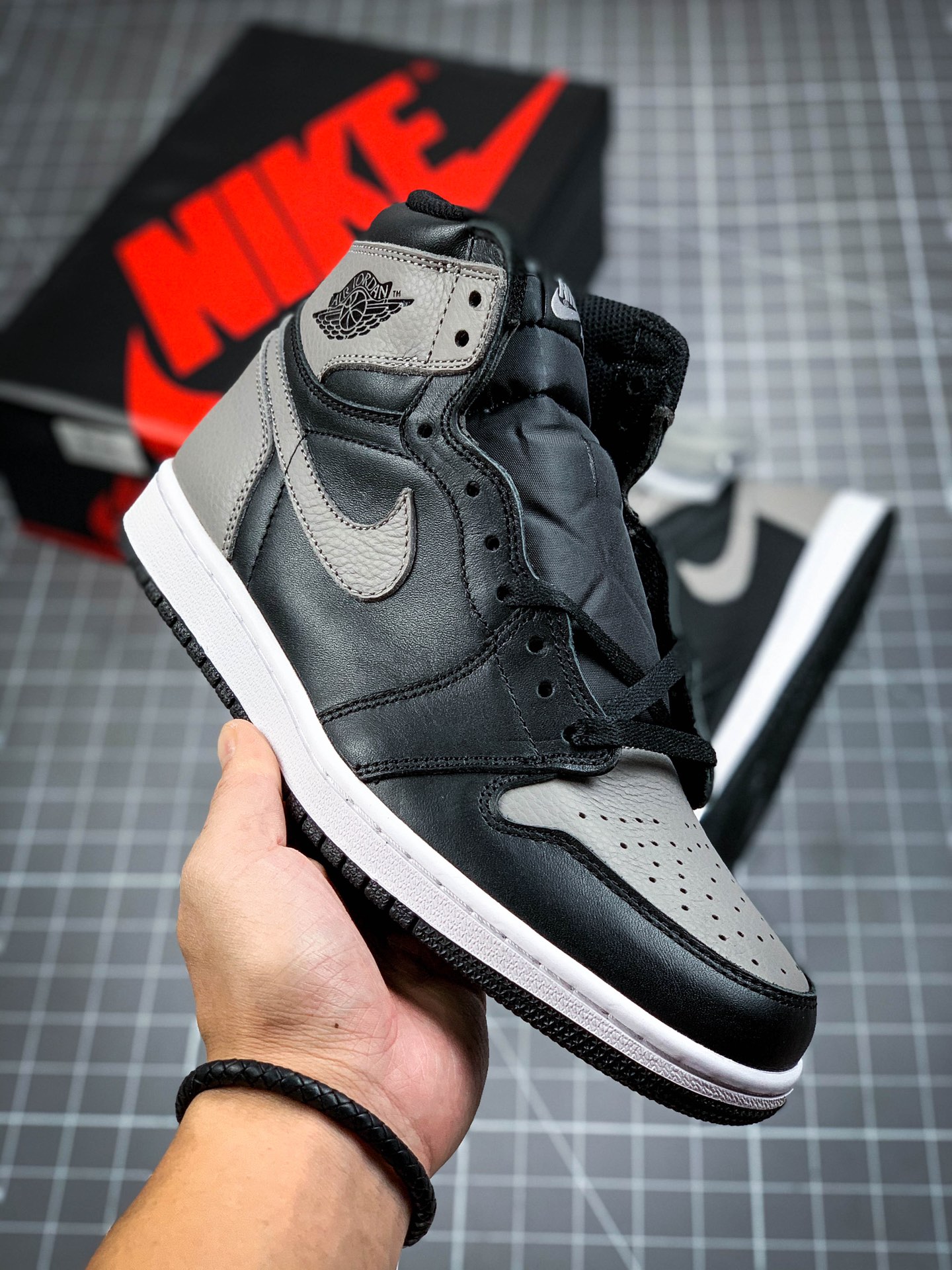 240 Air Jordan 1 AJ1 Retro High OG ” Shadow ”  灰影子 555088-013