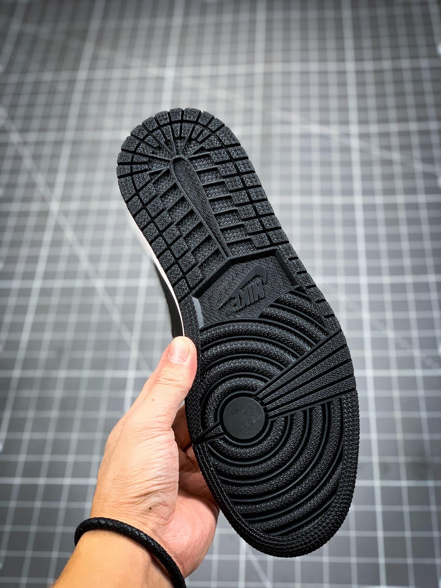 240 Air Jordan 1 AJ1 Retro High OG ” Shadow ”  灰影子 555088-013